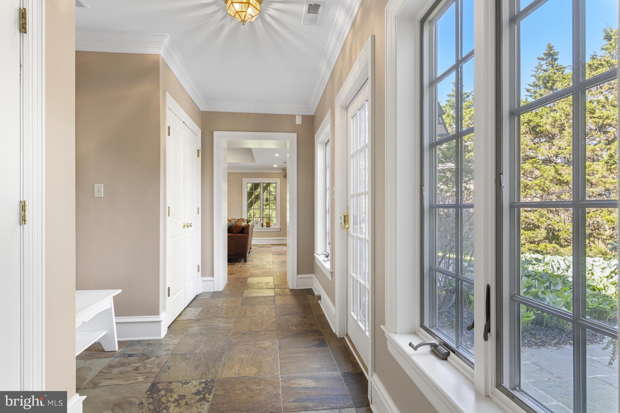 WESTOVER HILLS - Residential