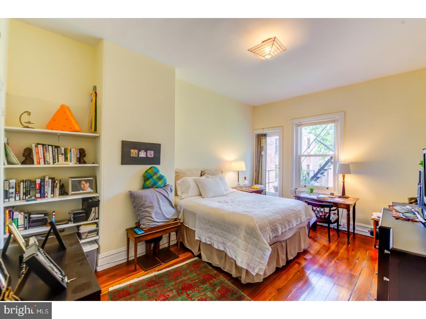 RITTENHOUSE SQUARE - Residential Income