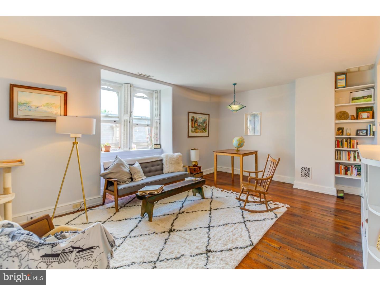 RITTENHOUSE SQUARE - Residential Income