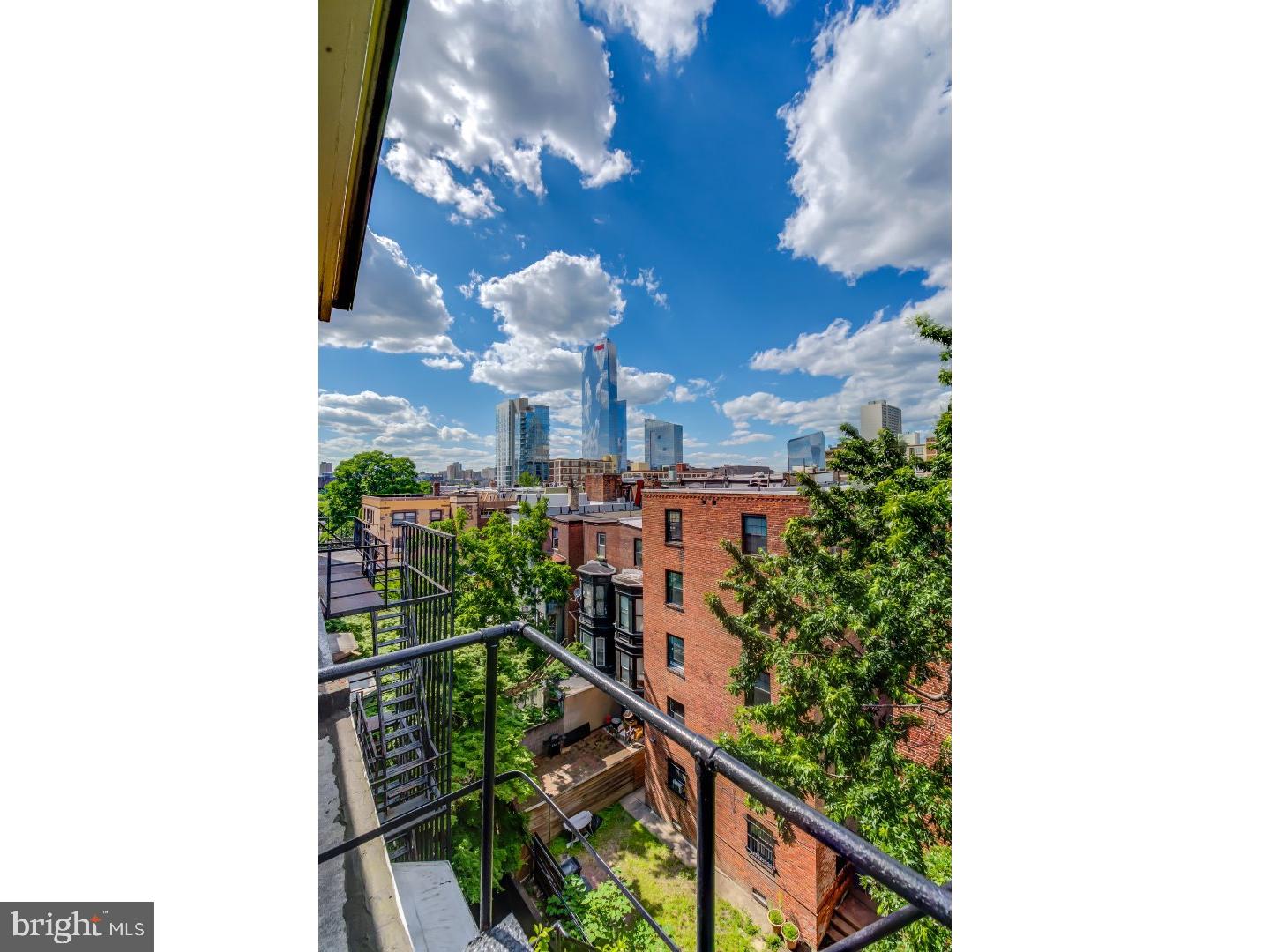 RITTENHOUSE SQUARE - Residential Income