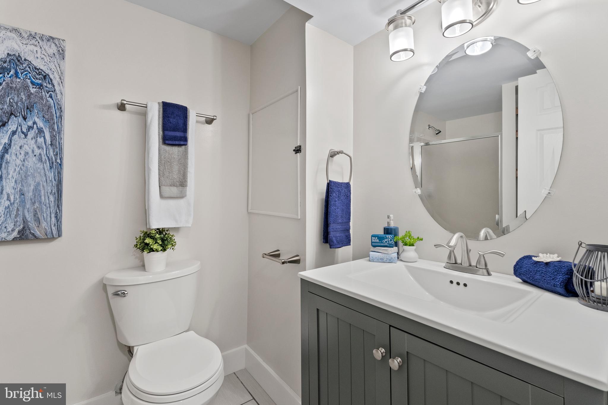 WARWICK VILLAGE - Residential