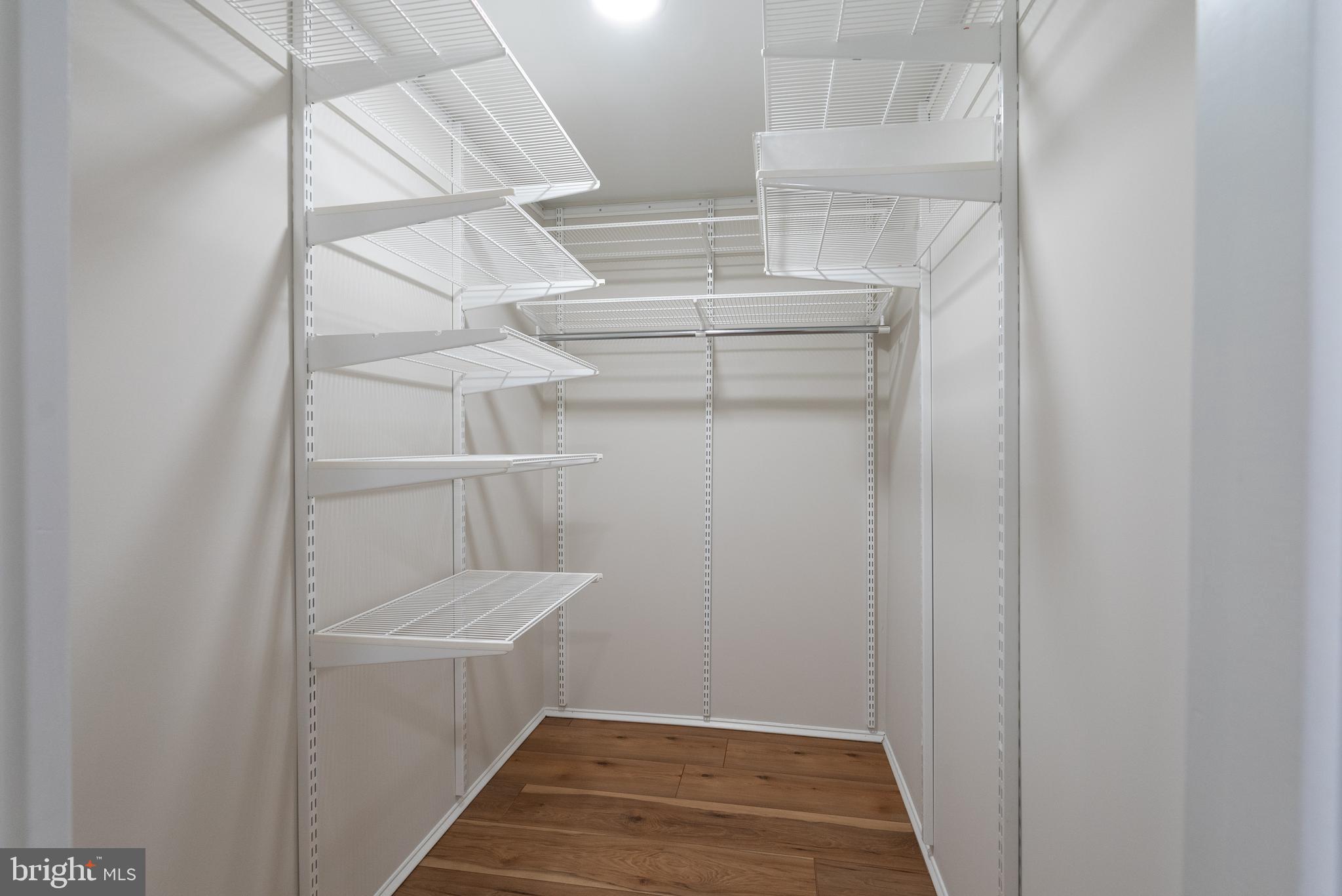 WARWICK VILLAGE - Residential