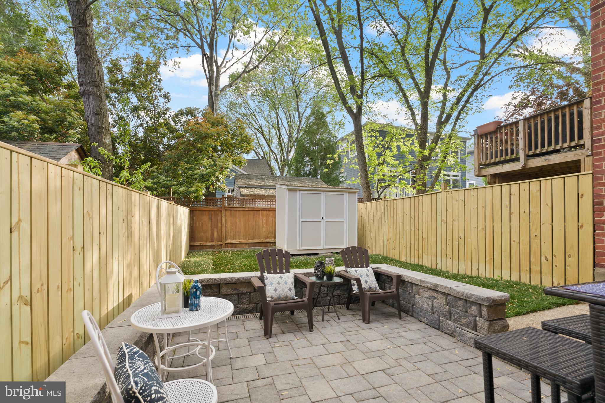 WARWICK VILLAGE - Residential