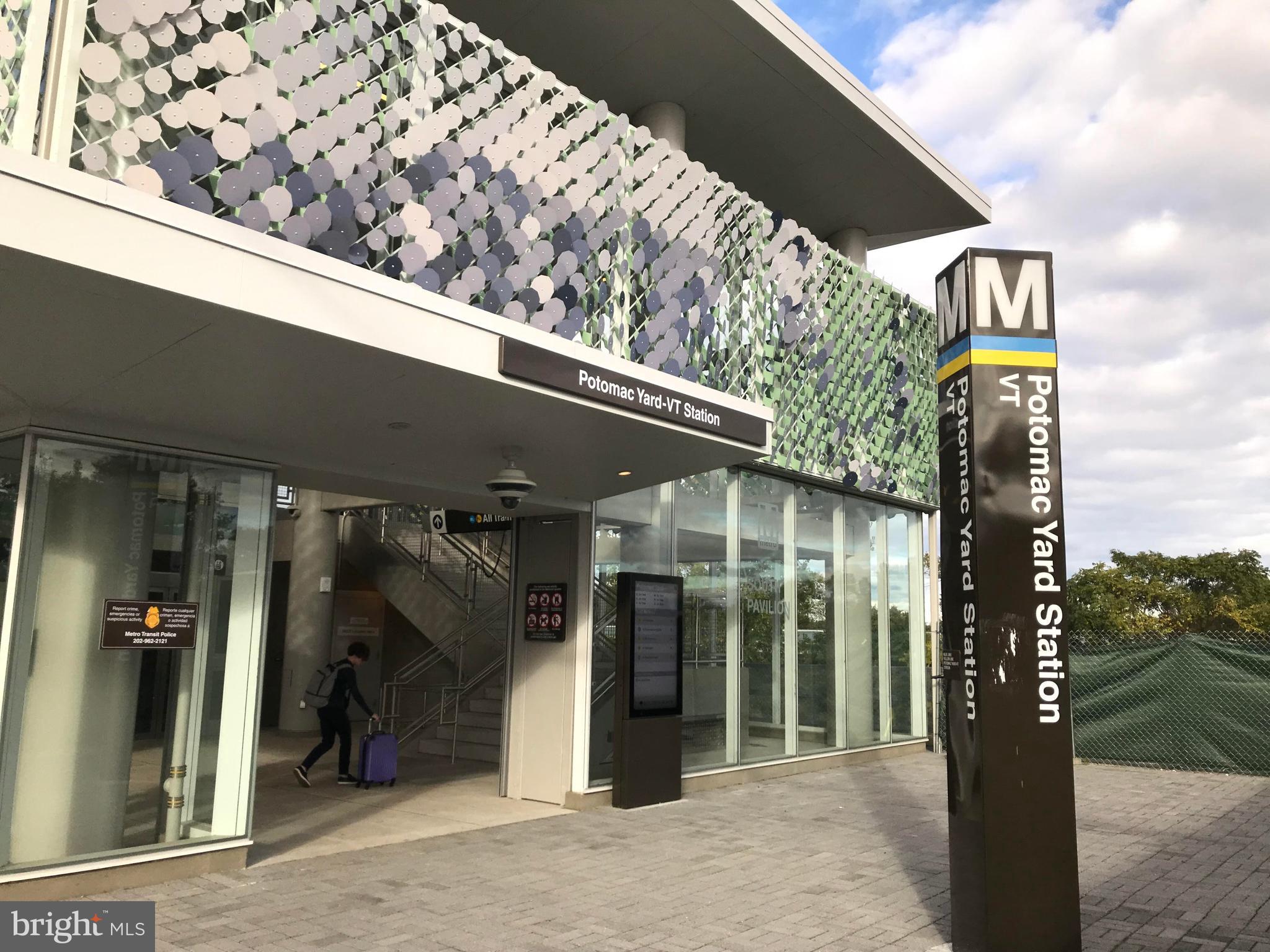 WARWICK VILLAGE - Residential