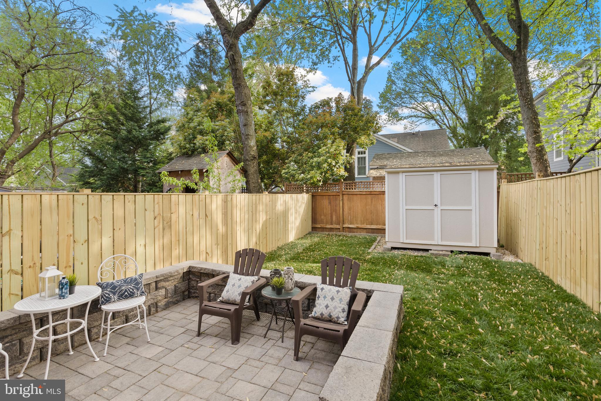 WARWICK VILLAGE - Residential