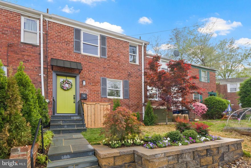 Welcome home to this classic mid-century brick row house just an easy stroll to the famed Avenue in charming Del Ray, where an abundance of popular local restaurants, shops, boutiques, festivals, holiday parades and year-round farmers market all await to delight your senses.  The vibrant front garden featuring a lovely stone walk invites you to enjoy a seamless flow from the stylish kitchen with a full suite of matching brand new stainless steel appliances and upgraded quartz countertop with marble backsplash to the cheerful living room and dining area with a large window overlooking a tranquil fully fenced backyard oasis perfect for the sumptuous outdoor living you crave.  The upper level features an ideal layout with three bedrooms all outfitted with closet organizers and an attractive full bath with tub/shower combo.  The lower level offers a family room with a walk out entrance to a large stone patio and grassy play area, a full bath with a walk-in shower, a large bonus walk-in closet and shed for extra storage and a laundry room with full size washer & dryer along with a handy utility sink.  Conveniently located within 1 mile of the Potomac Yard metro, this move in ready home with a high walk score is truly a commuter’s dream come true, offering quick access to I-395, Rt. 1, Pentagon, Shirlington, Old Town Alexandria, Amazon HQ2, Virginia Tech Innovation Campus and many more employment hubs and attractions in the DMV metropolitan area.  Explore this gorgeous home in the interactive tour with photos and floor plans integrated. Open house Sunday from 3:00 to 5:00 pm.