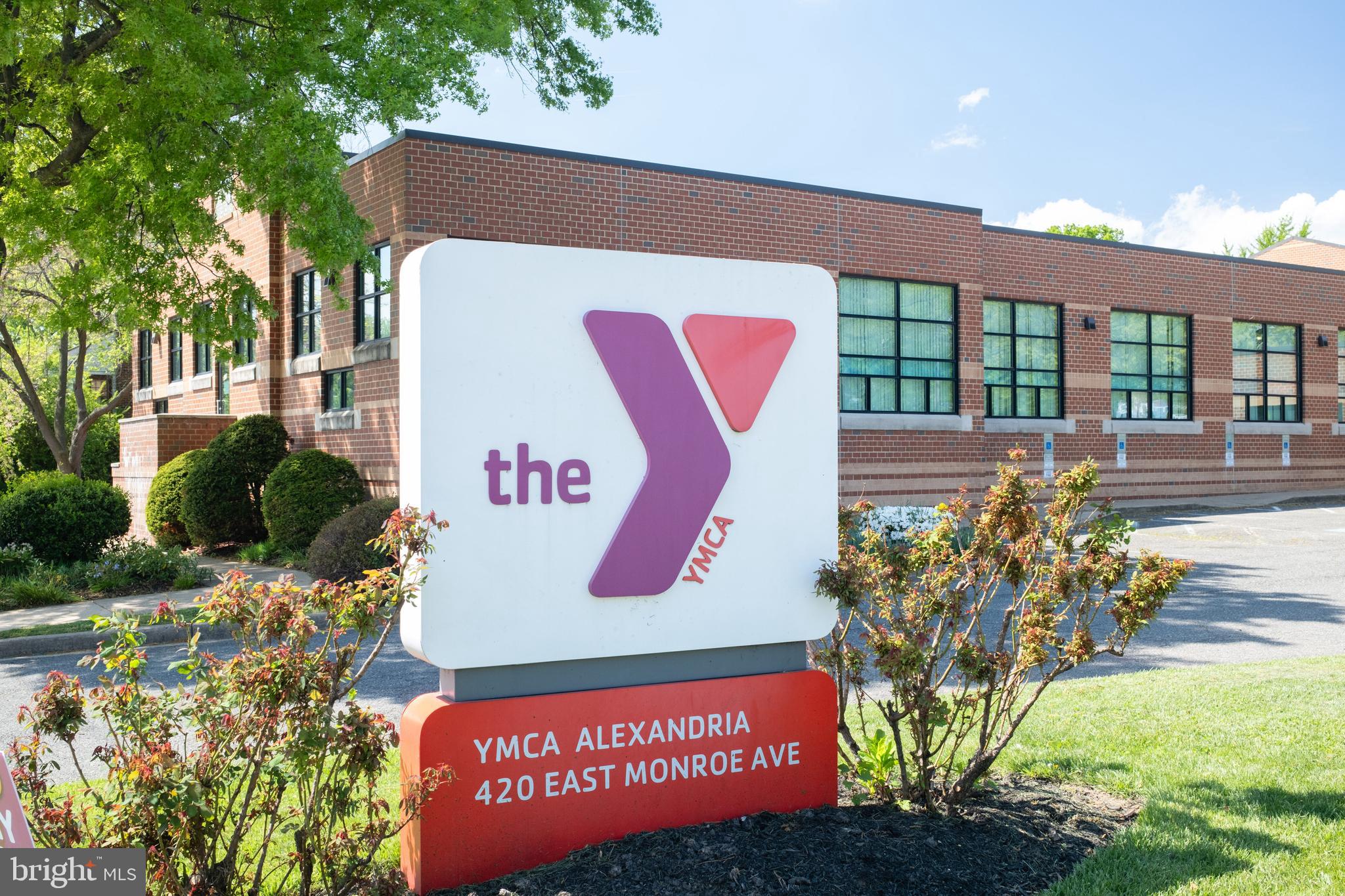 WARWICK VILLAGE - Residential