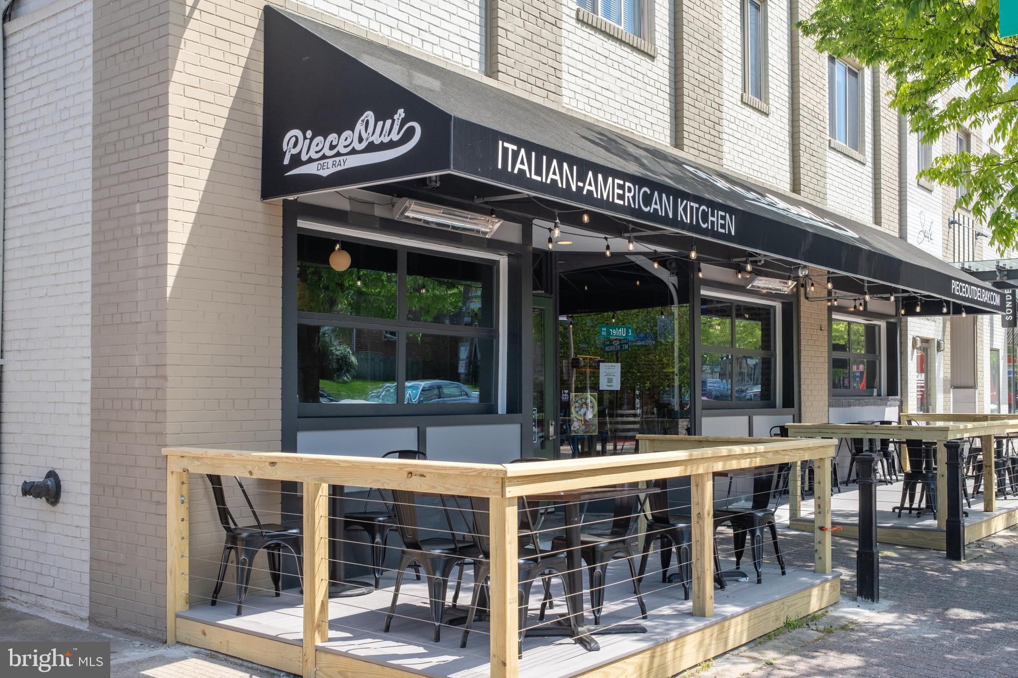 WARWICK VILLAGE - Residential