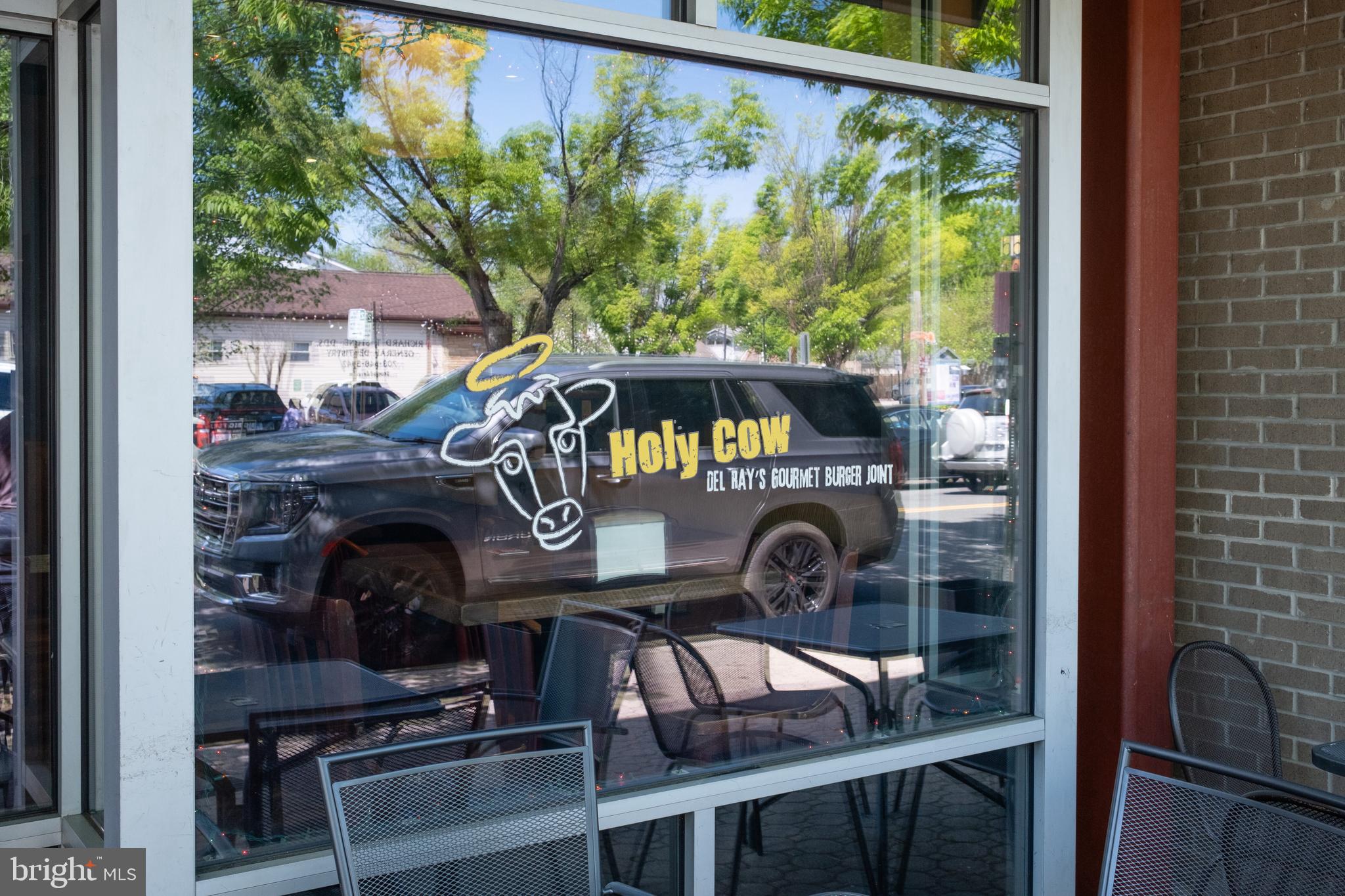 WARWICK VILLAGE - Residential