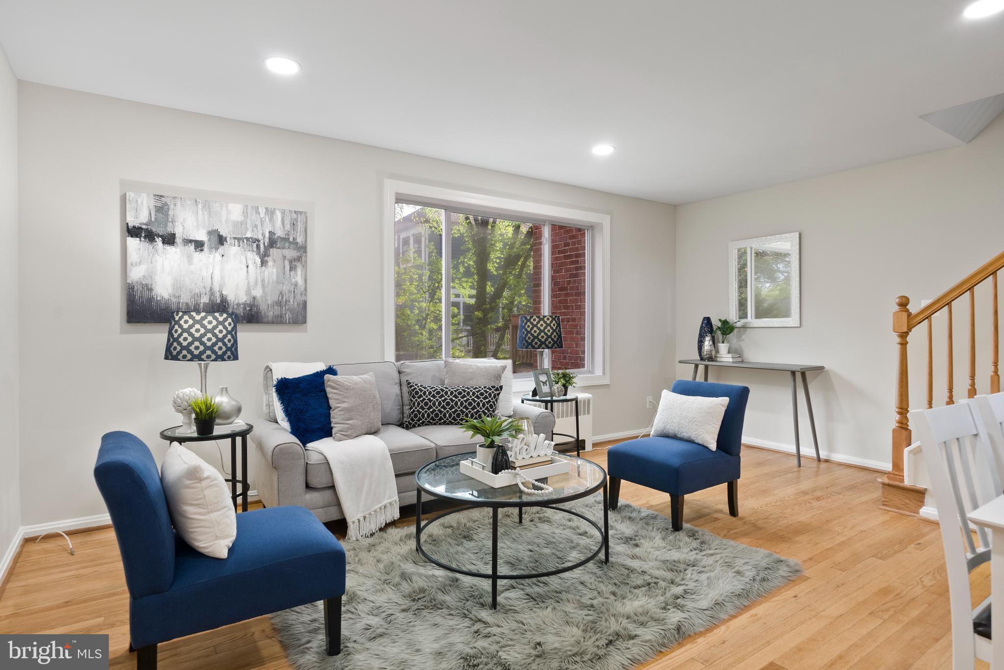 WARWICK VILLAGE - Residential