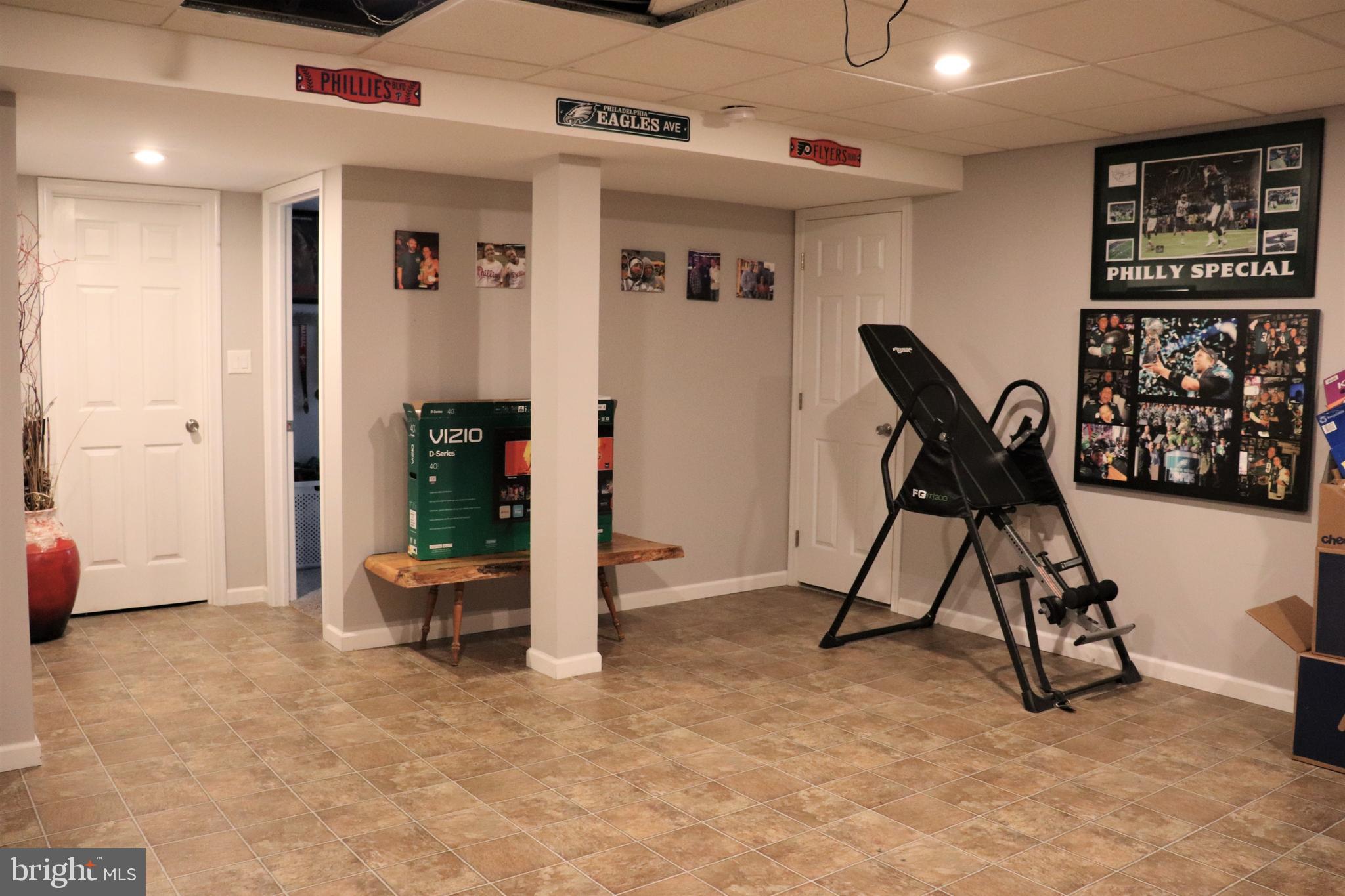 AUTUMN HILLS - Residential