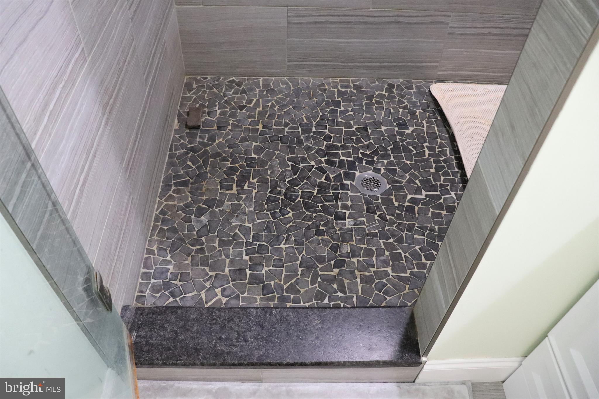 AUTUMN HILLS - Residential