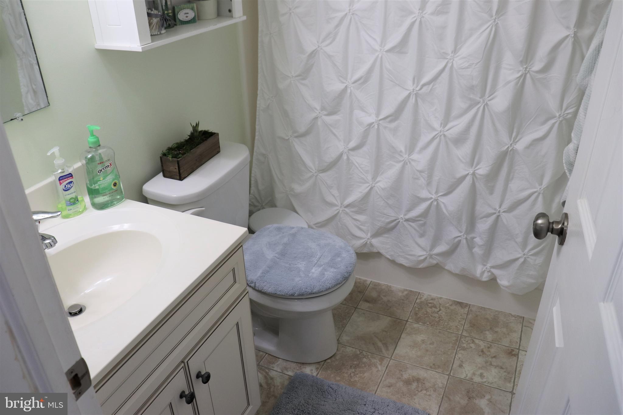 AUTUMN HILLS - Residential