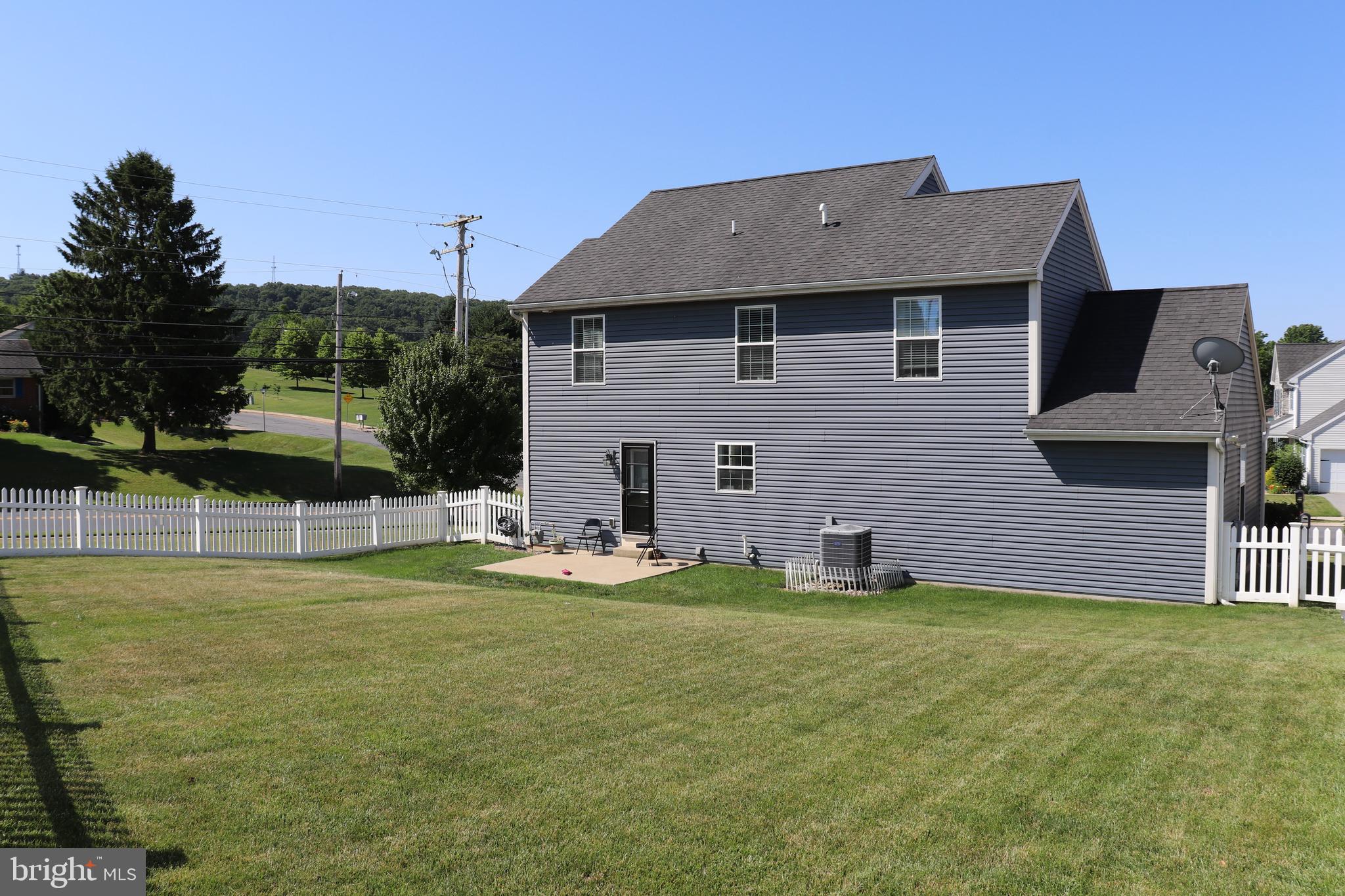 AUTUMN HILLS - Residential