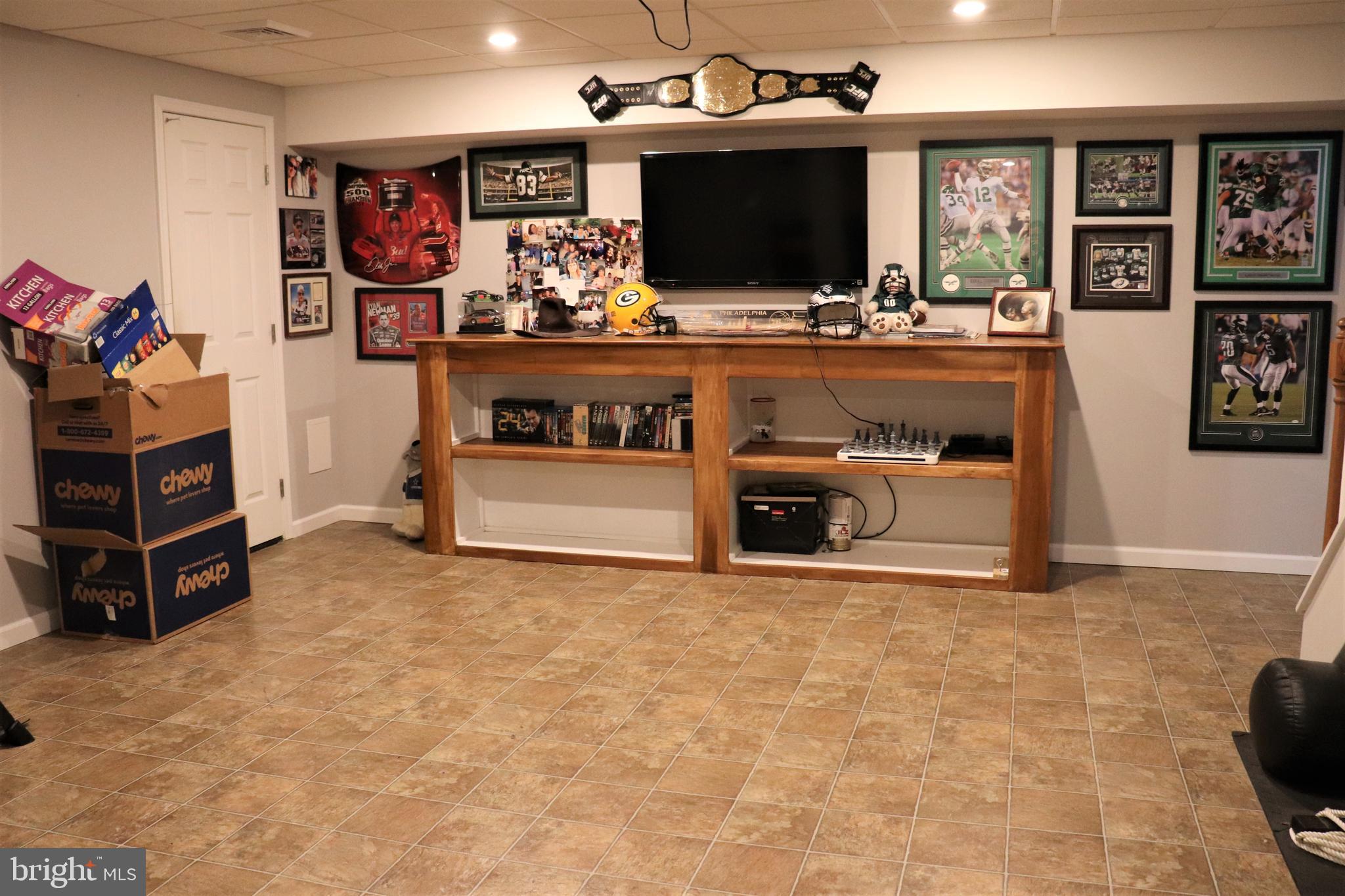 AUTUMN HILLS - Residential