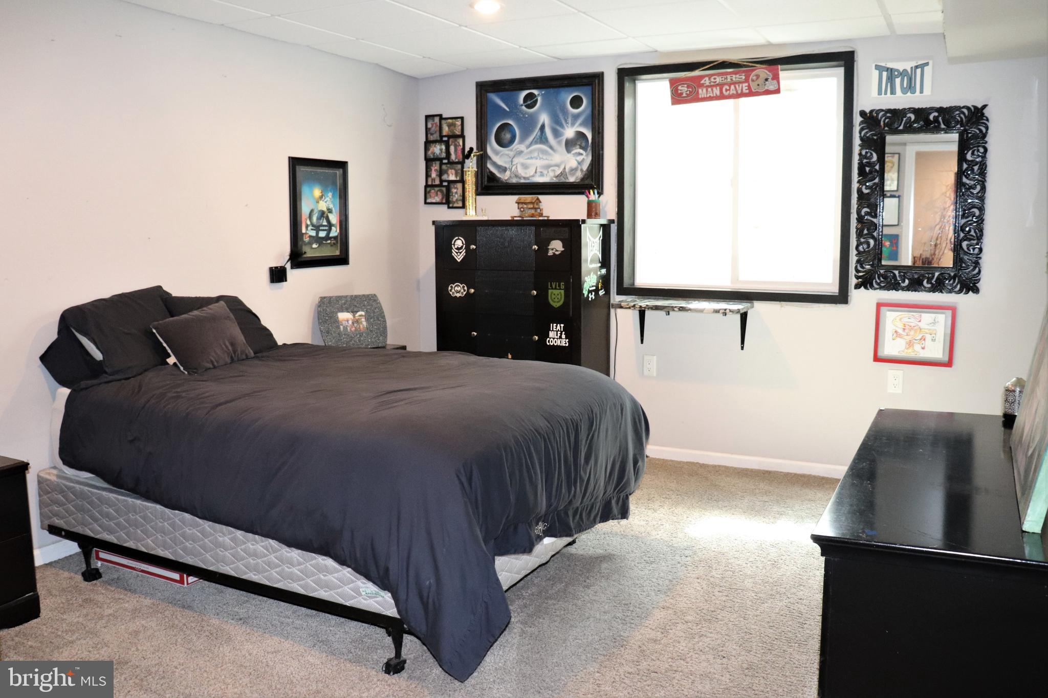 AUTUMN HILLS - Residential