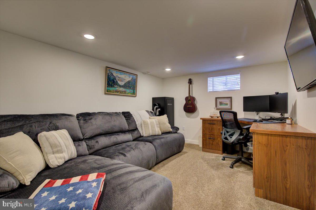 SCENIC HILLS - Residential