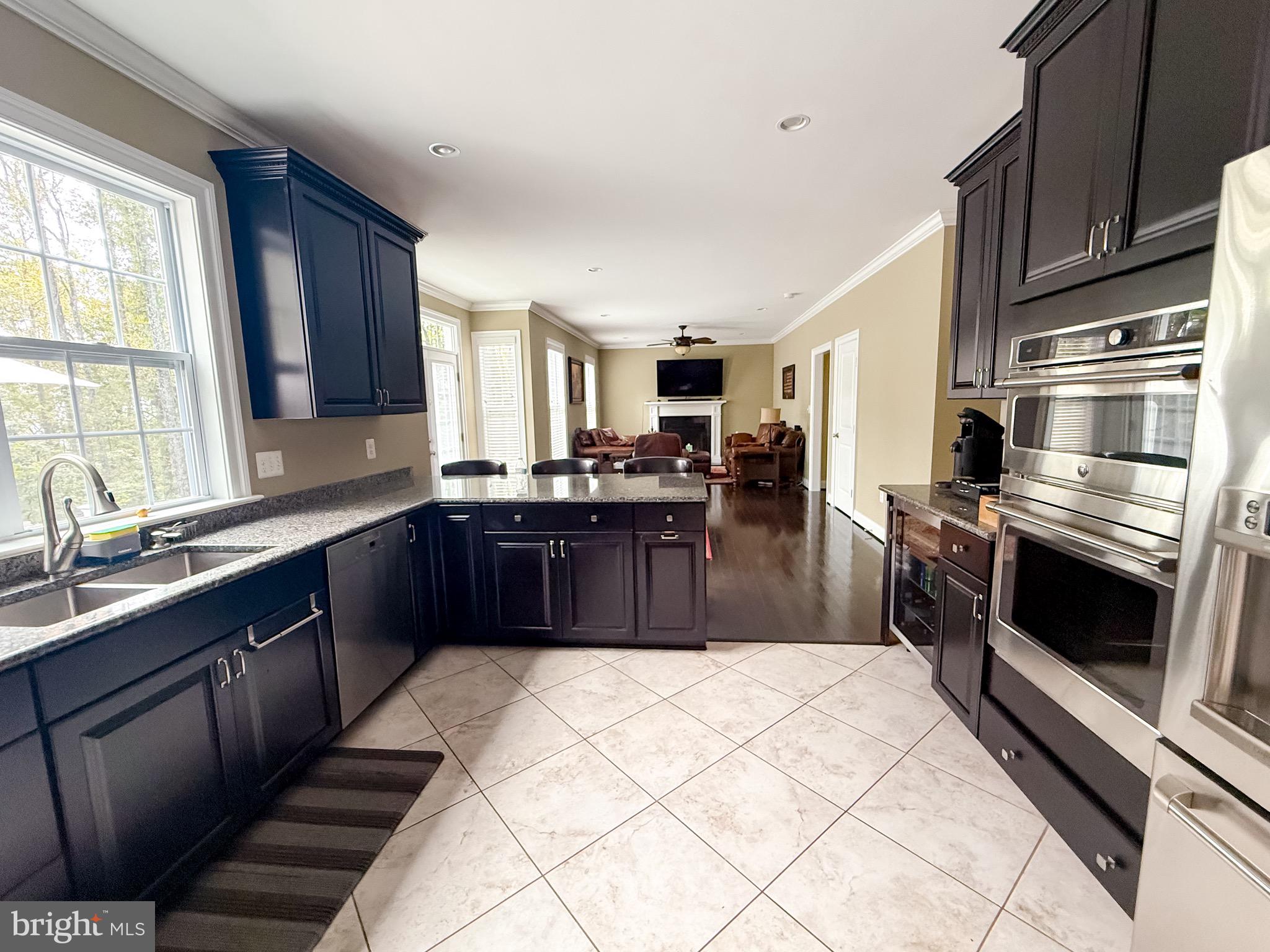 MOUNT PLEASANT EST - Residential