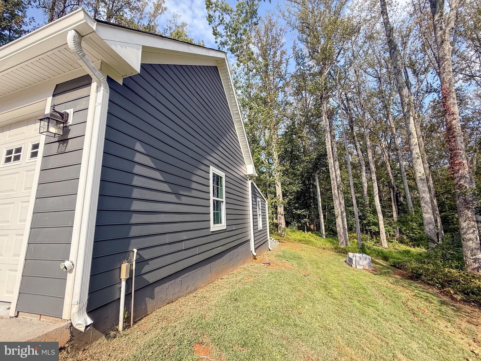 MOUNT PLEASANT EST - Residential