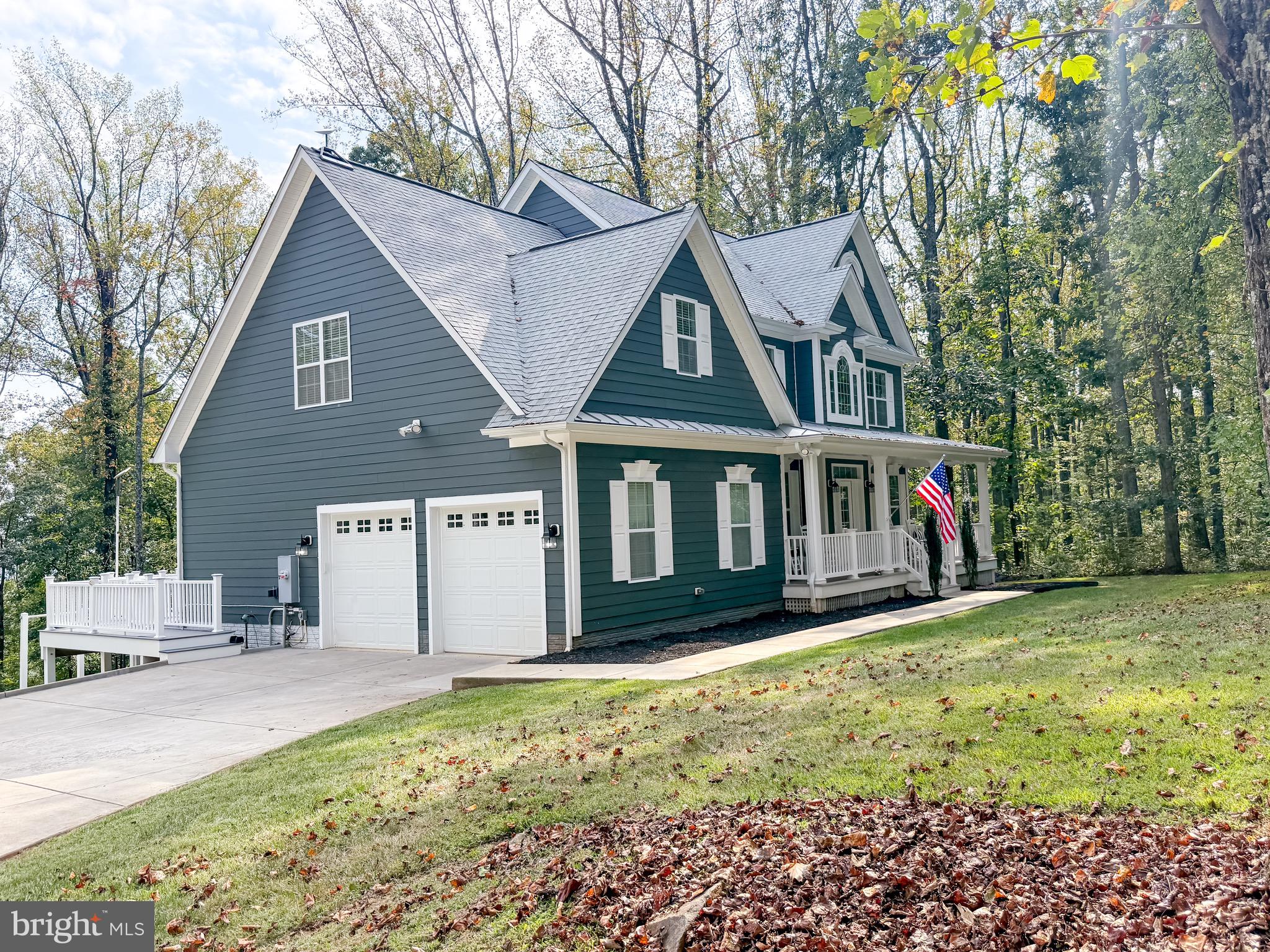 5885 PIGNUT MOUNTAIN DRIVE