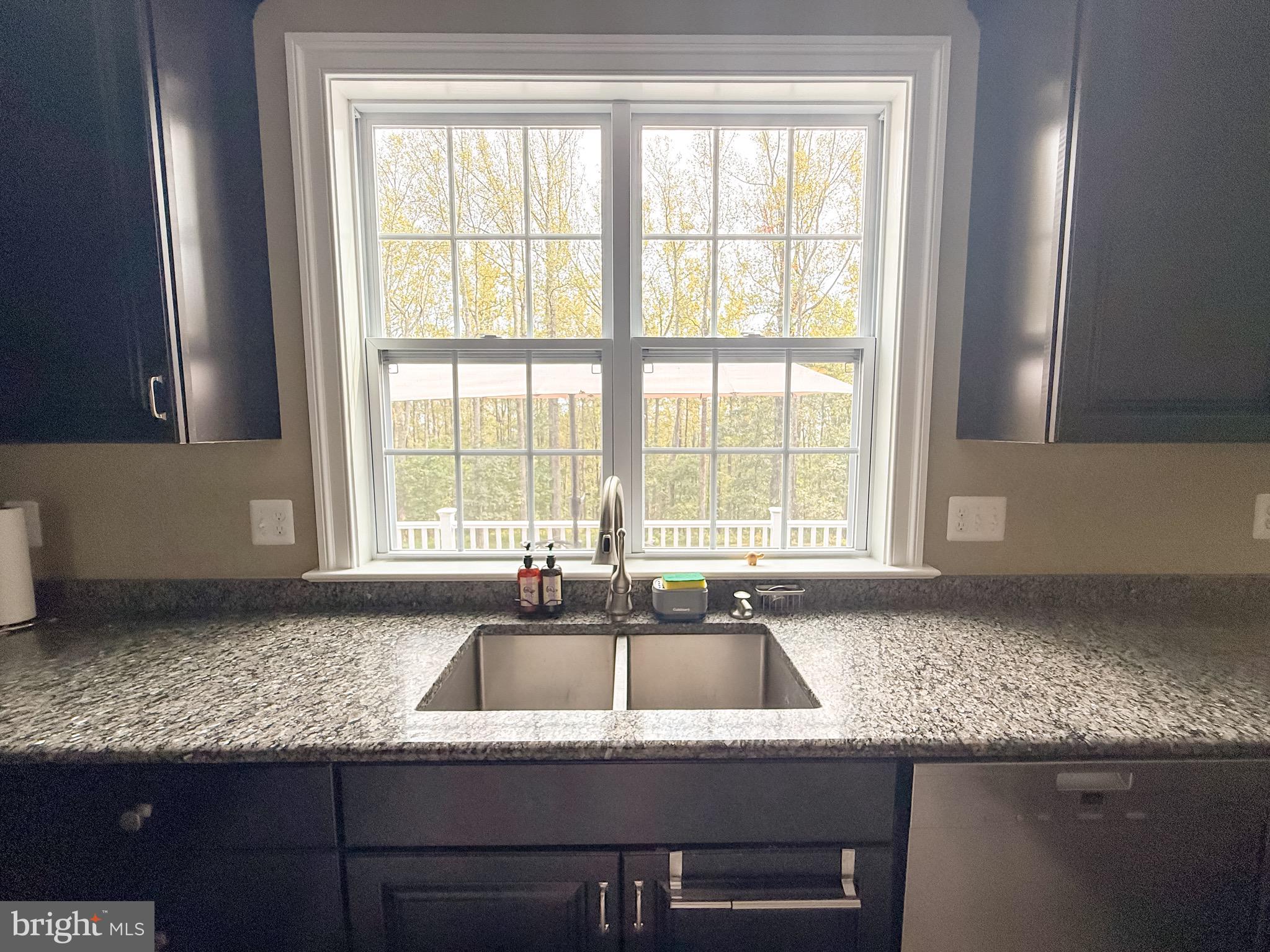 MOUNT PLEASANT EST - Residential