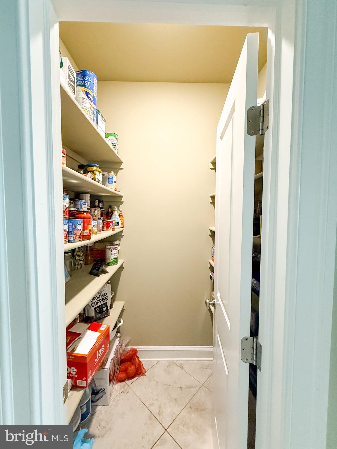 MOUNT PLEASANT EST - Residential