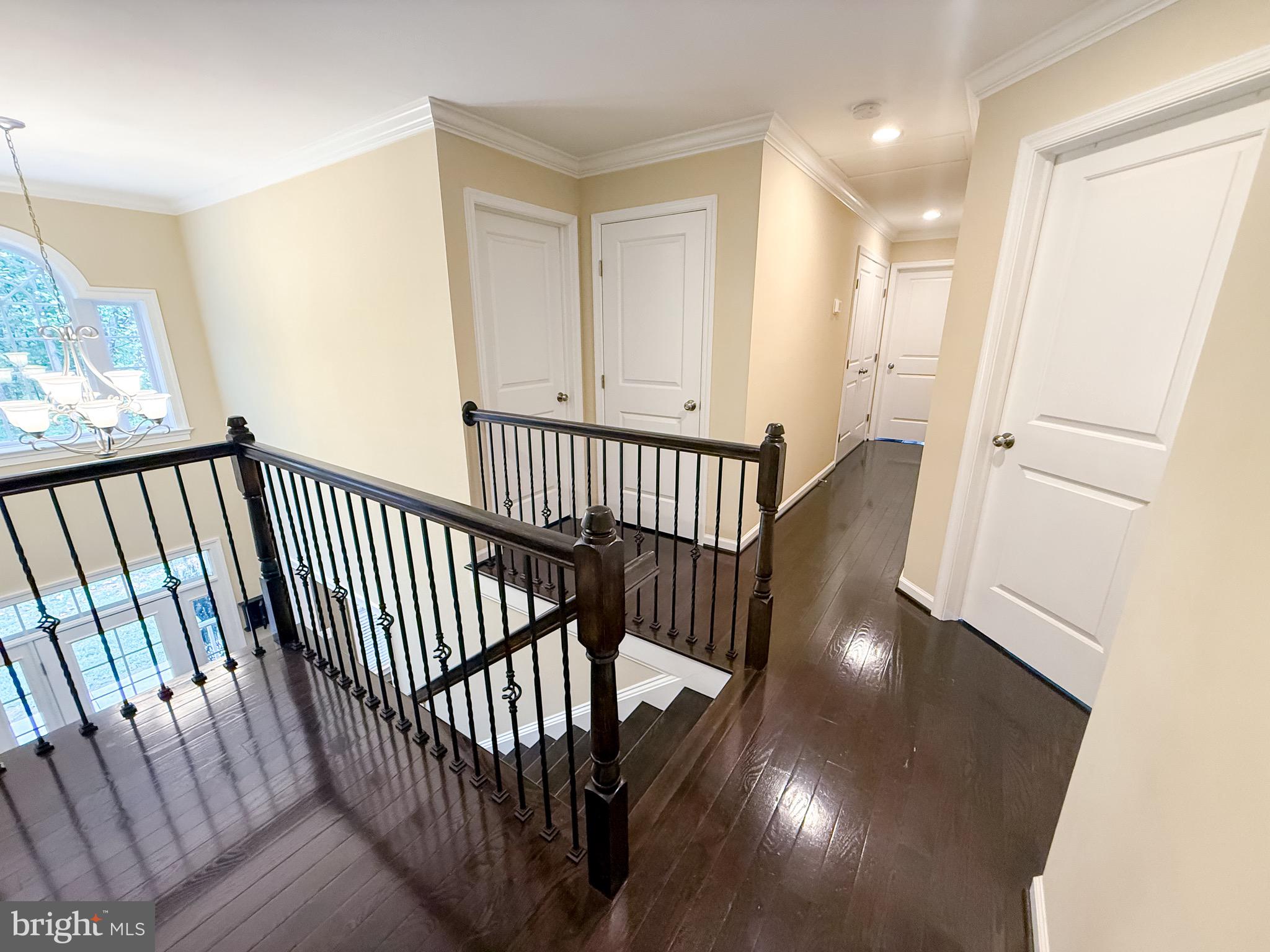 MOUNT PLEASANT EST - Residential