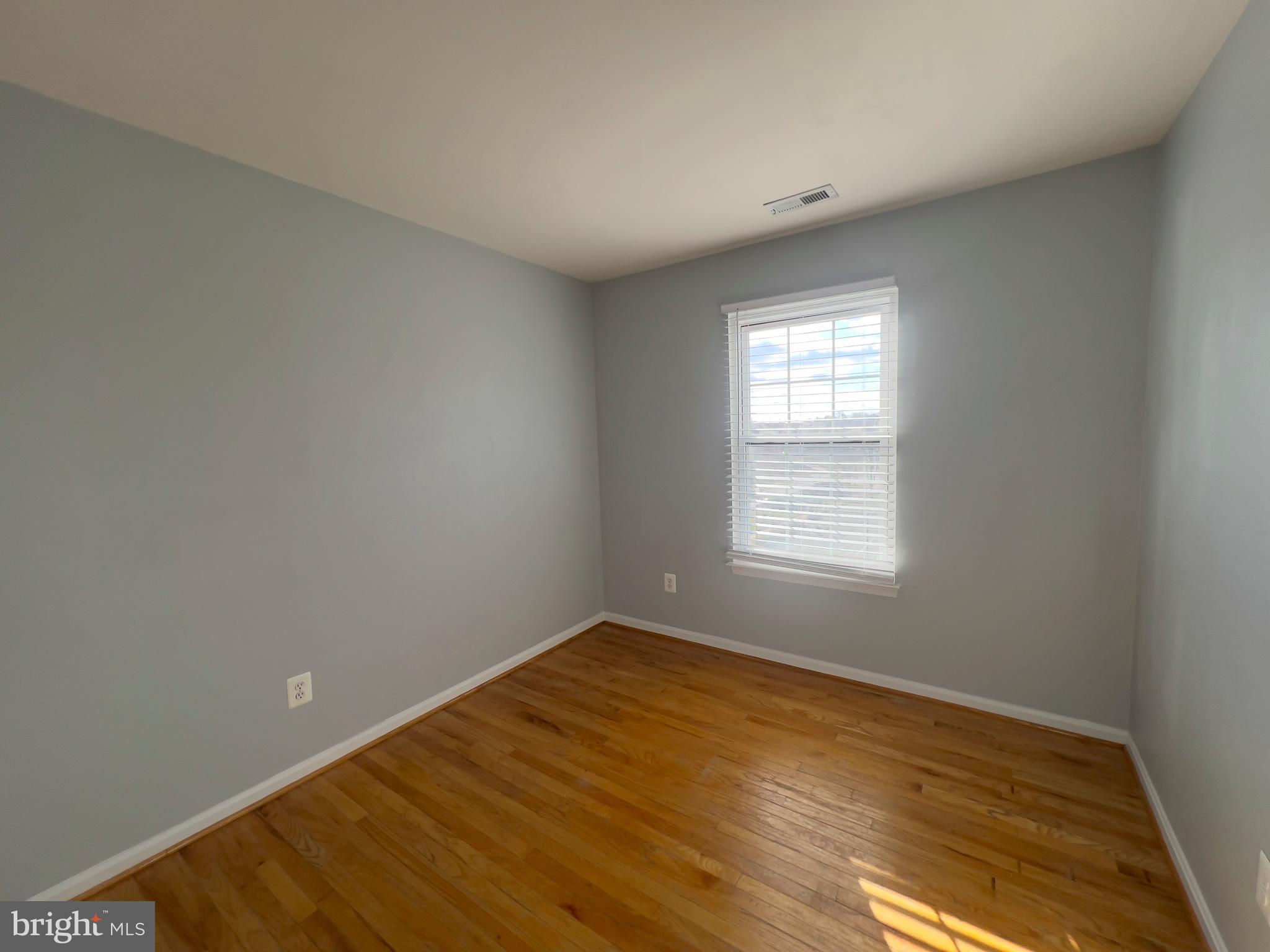 MCNAIR FARMS WEST - Residential Lease