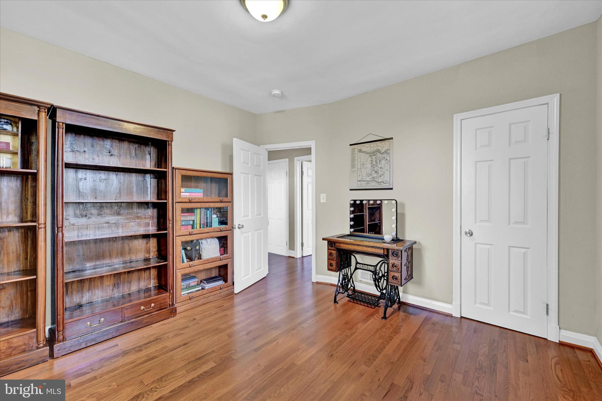 HAMILTON HEIGHTS - Residential