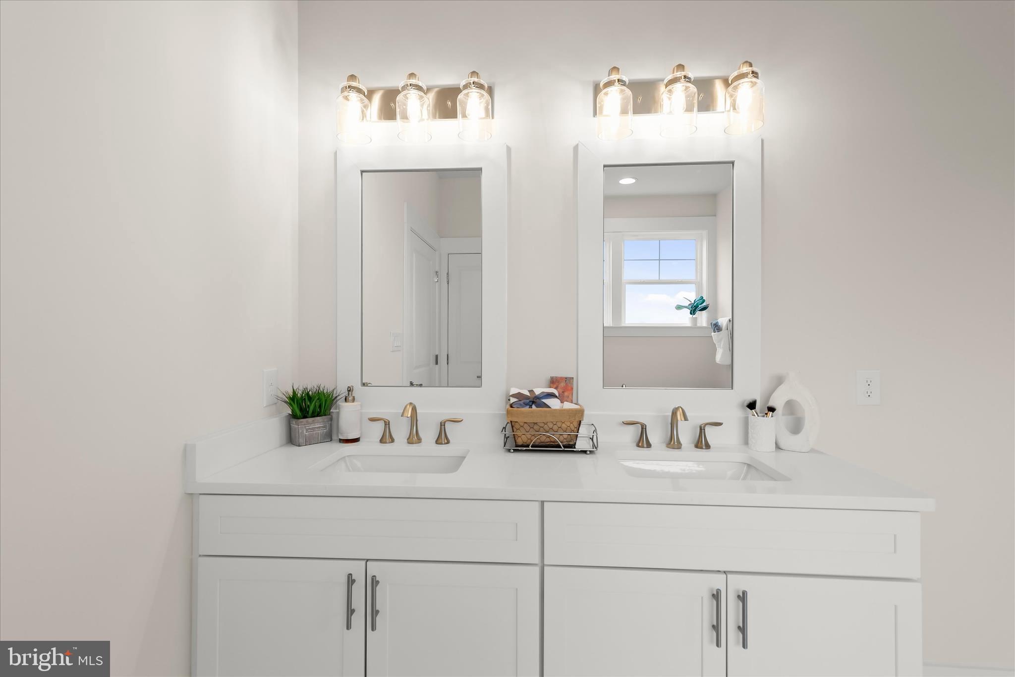 FREELAND - Residential