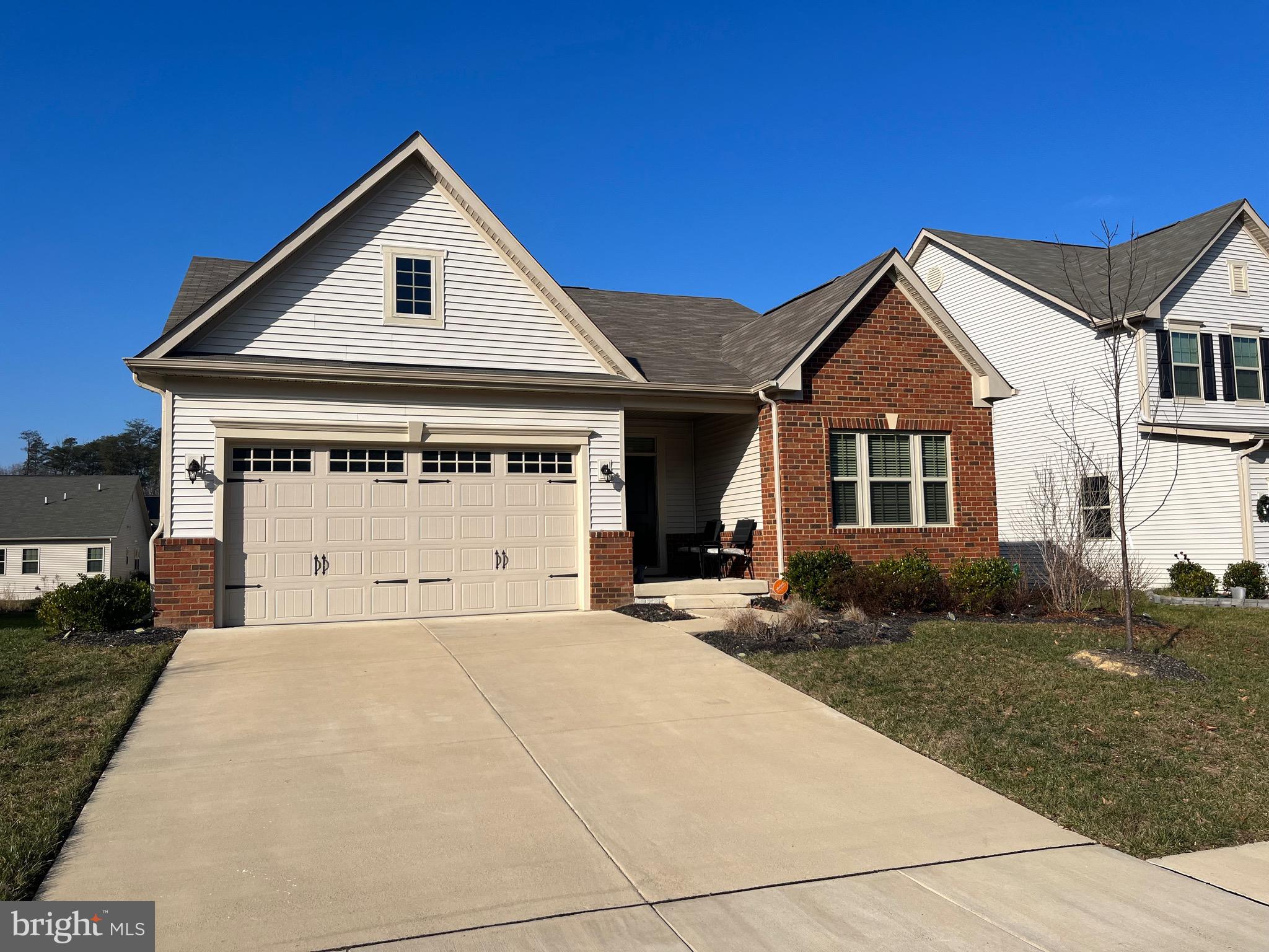 CHRISTOPHER POINTE - Residential