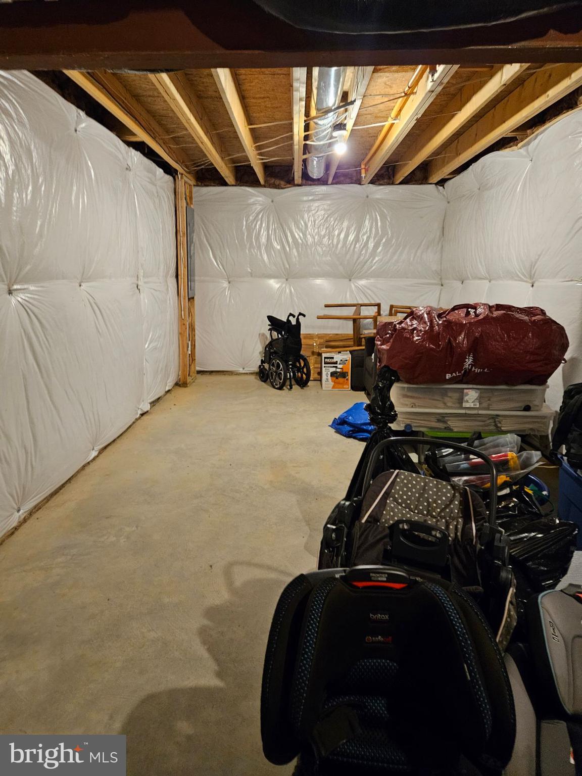 CHRISTOPHER POINTE - Residential