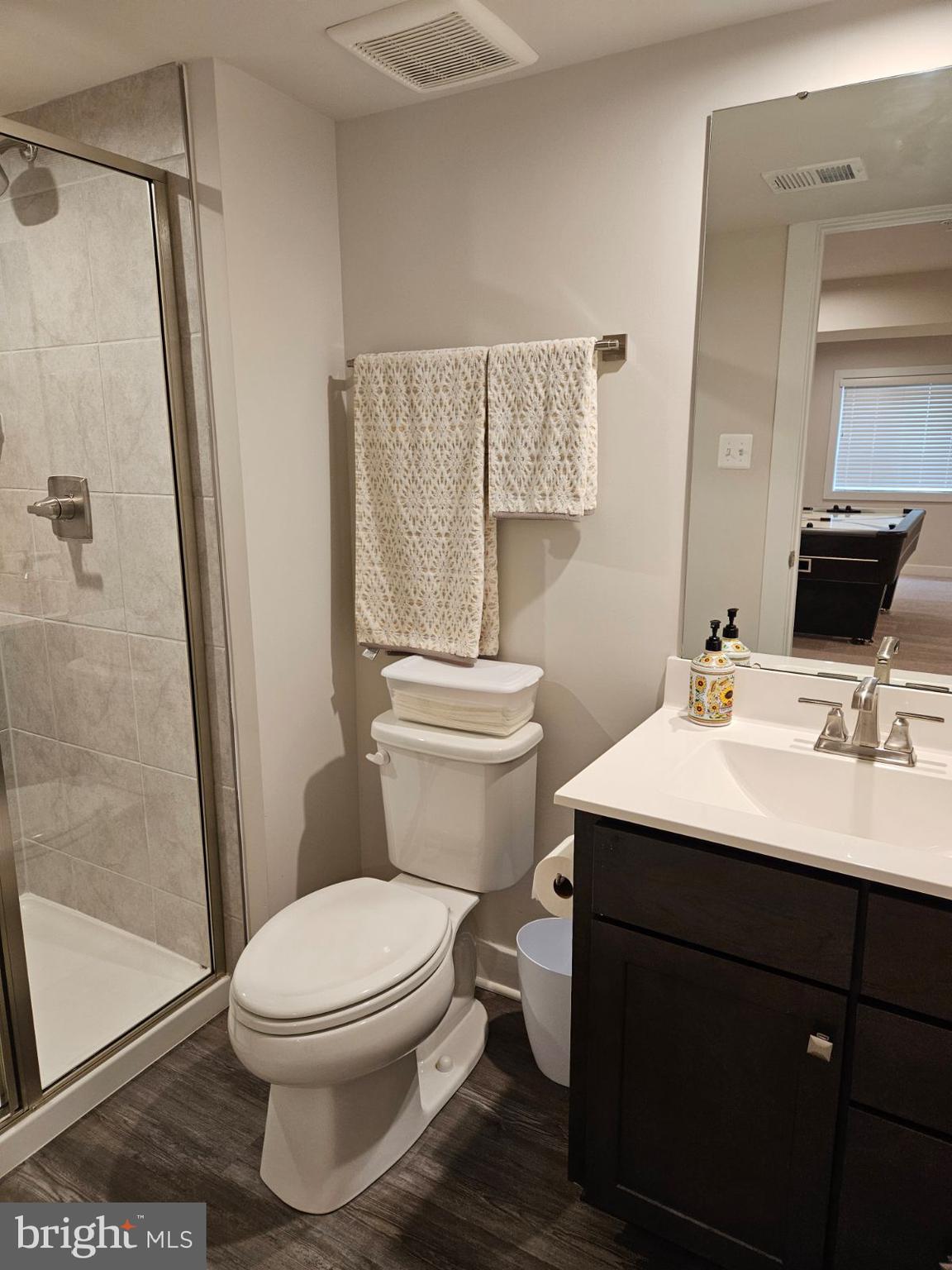 CHRISTOPHER POINTE - Residential