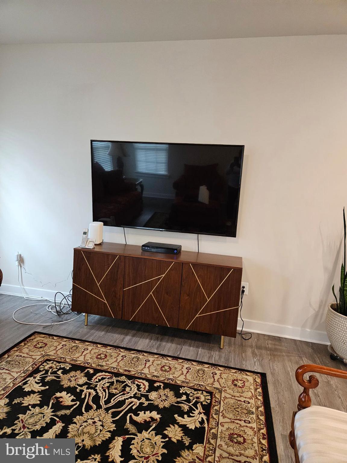 CHRISTOPHER POINTE - Residential