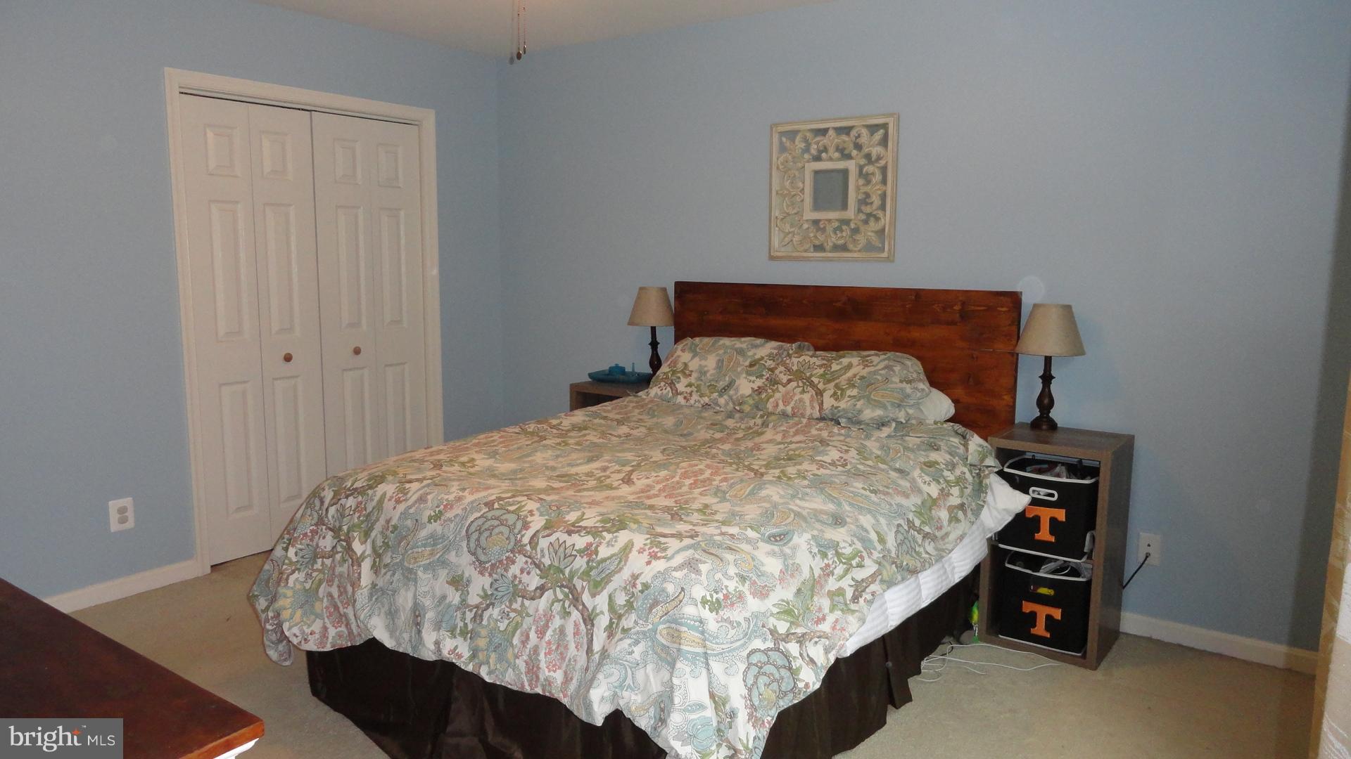 SHANNONDALE - Residential