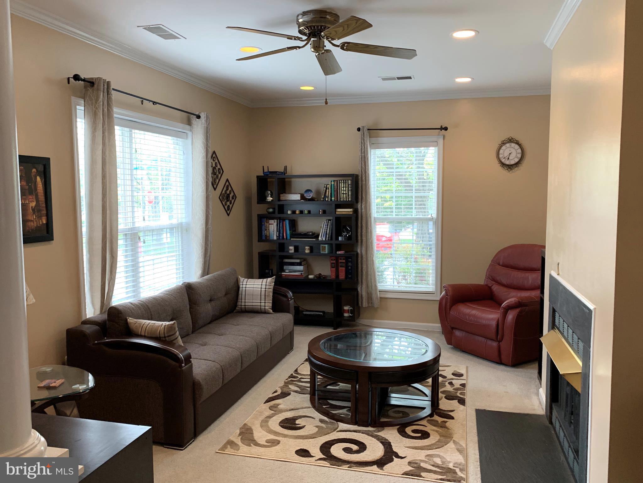 MCNAIR FARMS LANDBAY - Residential Lease