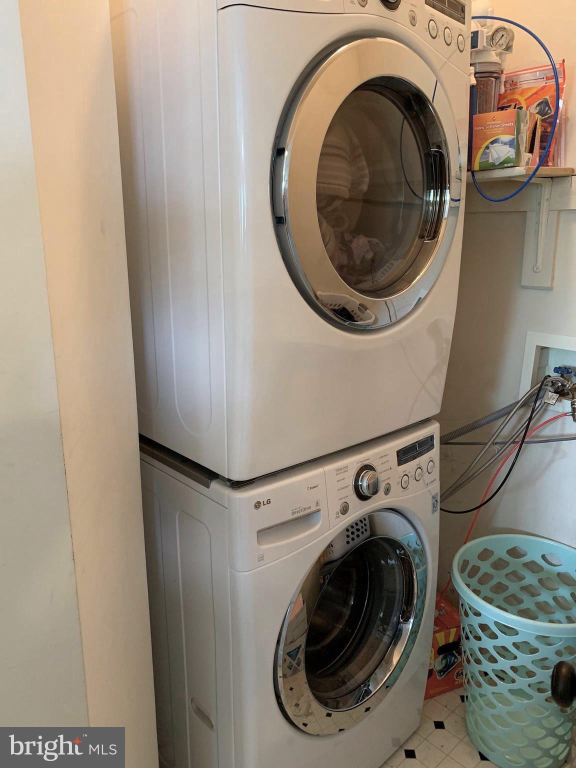 MCNAIR FARMS LANDBAY - Residential Lease