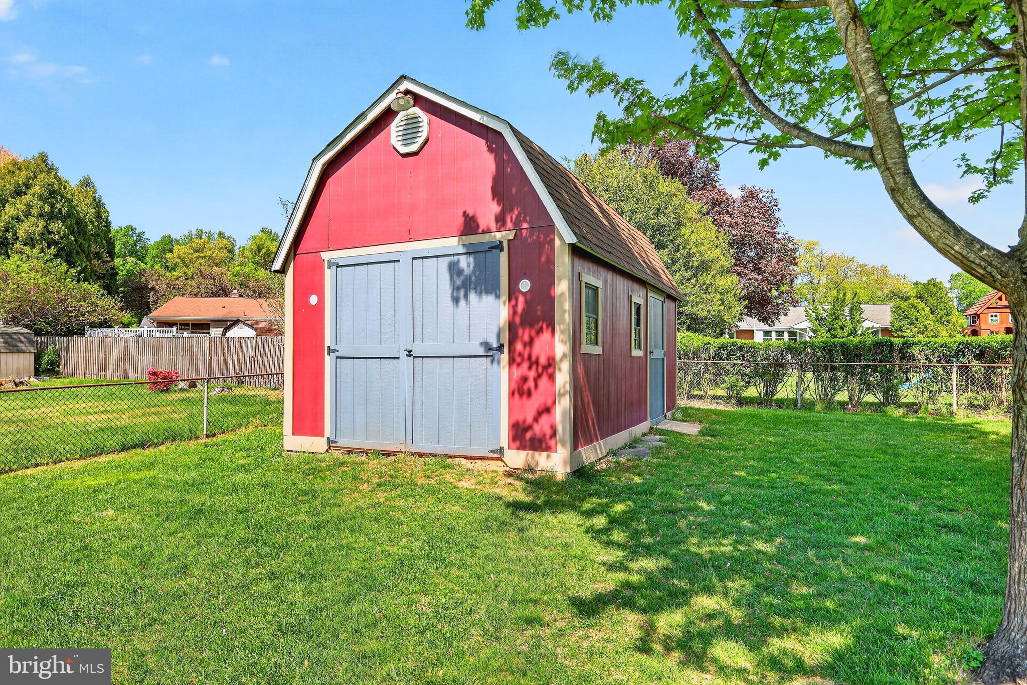 PEACH ORCHARD HEIGHTS - Residential