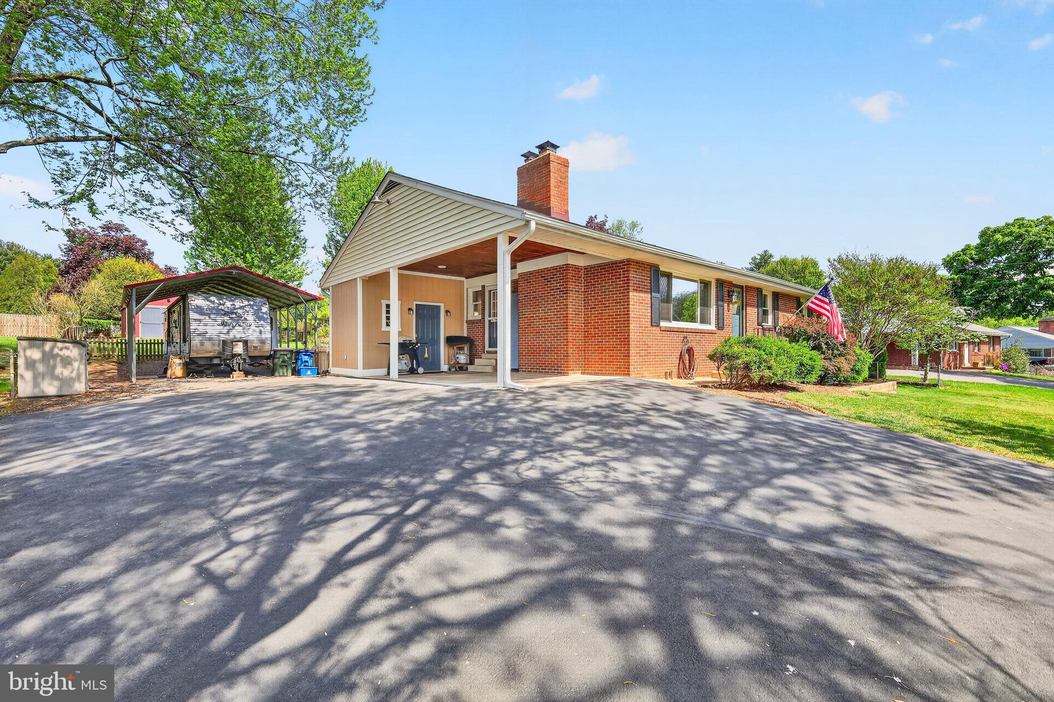 PEACH ORCHARD HEIGHTS - Residential