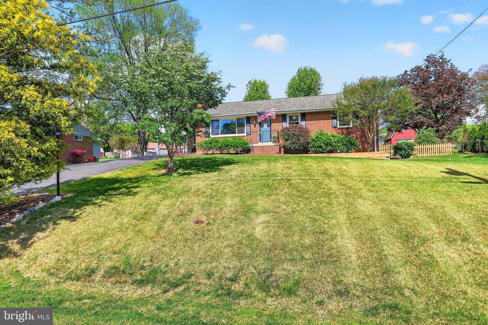 PEACH ORCHARD HEIGHTS - Residential