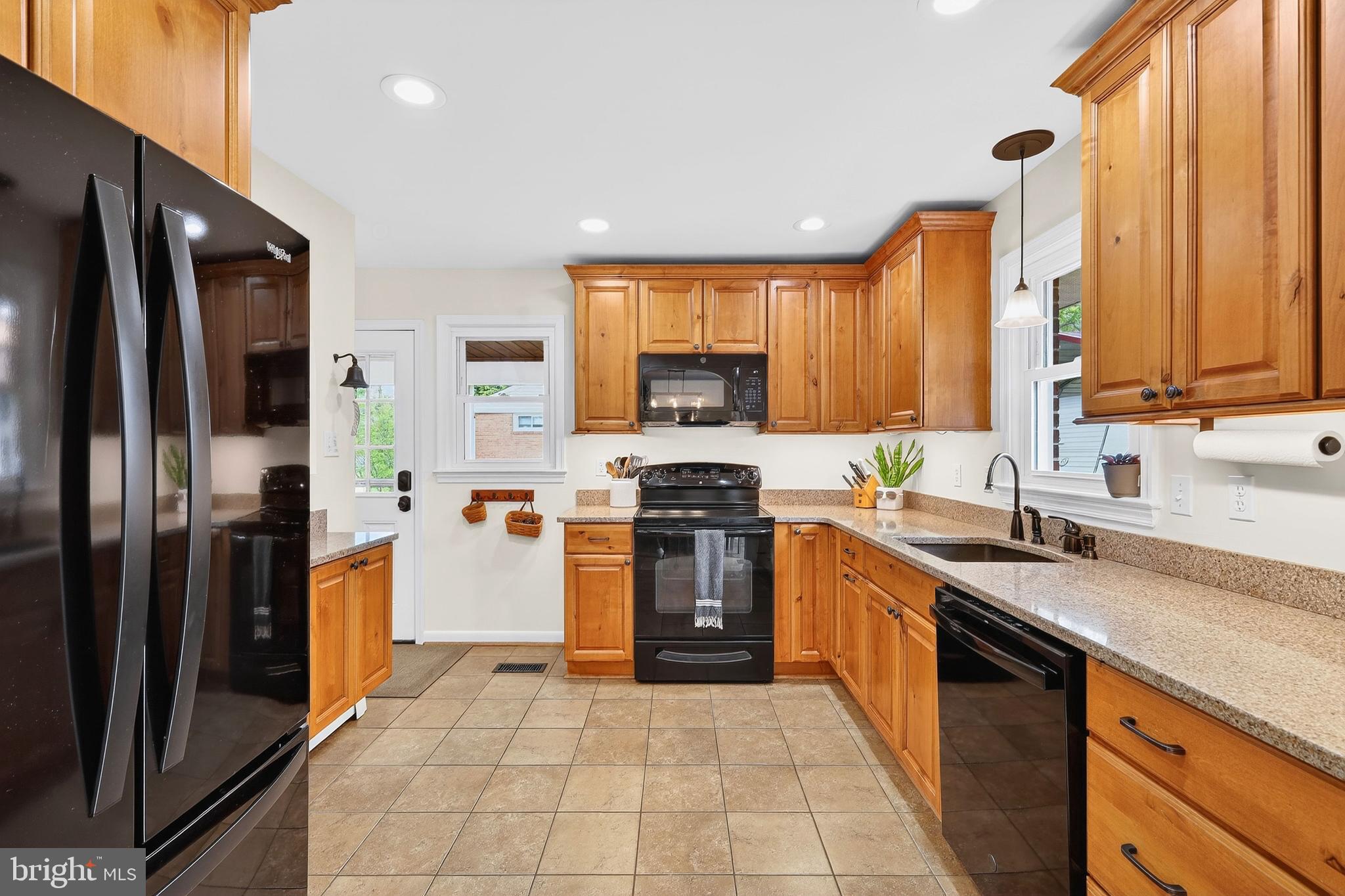 PEACH ORCHARD HEIGHTS - Residential