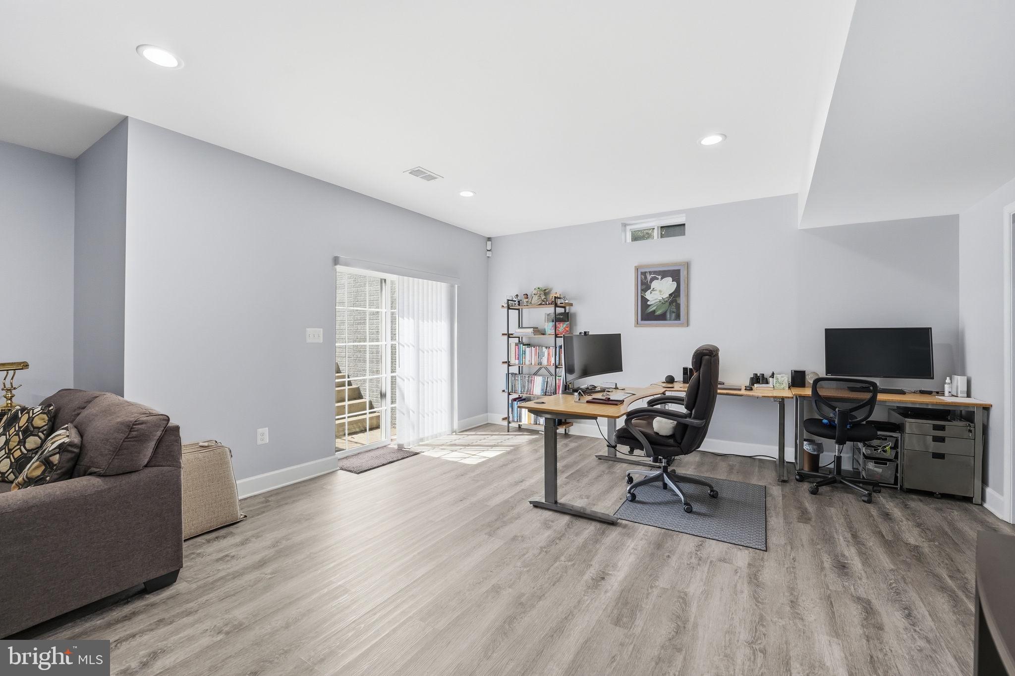 WOODLAND FARMS - Residential