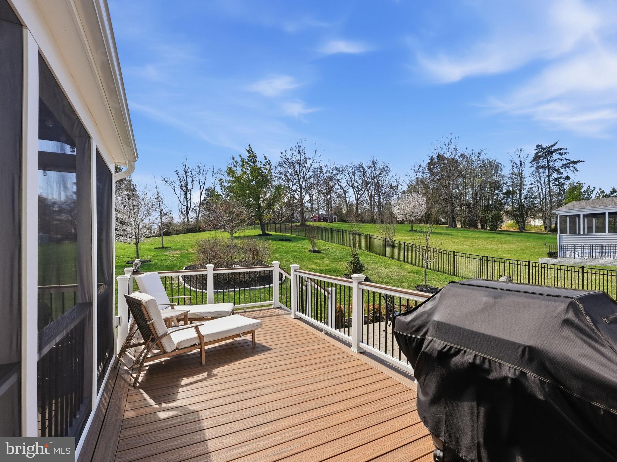 WOODLAND FARMS - Residential