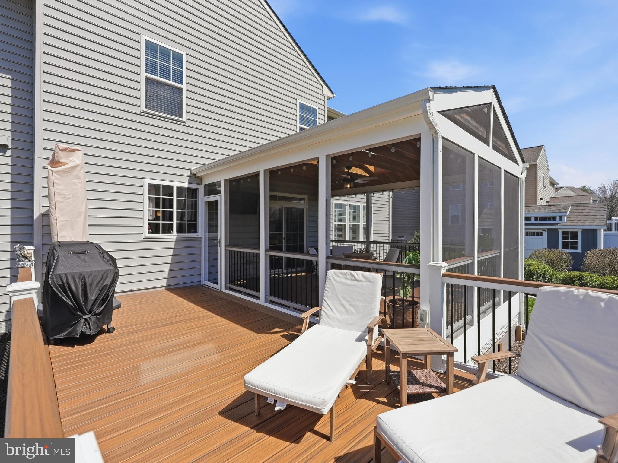 WOODLAND FARMS - Residential