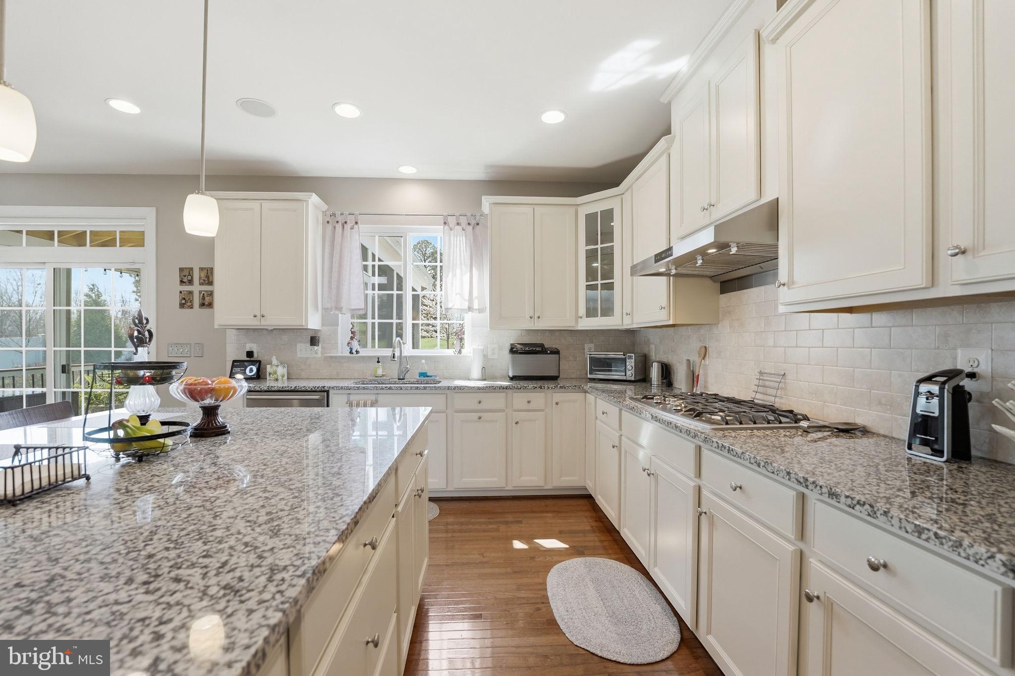 WOODLAND FARMS - Residential