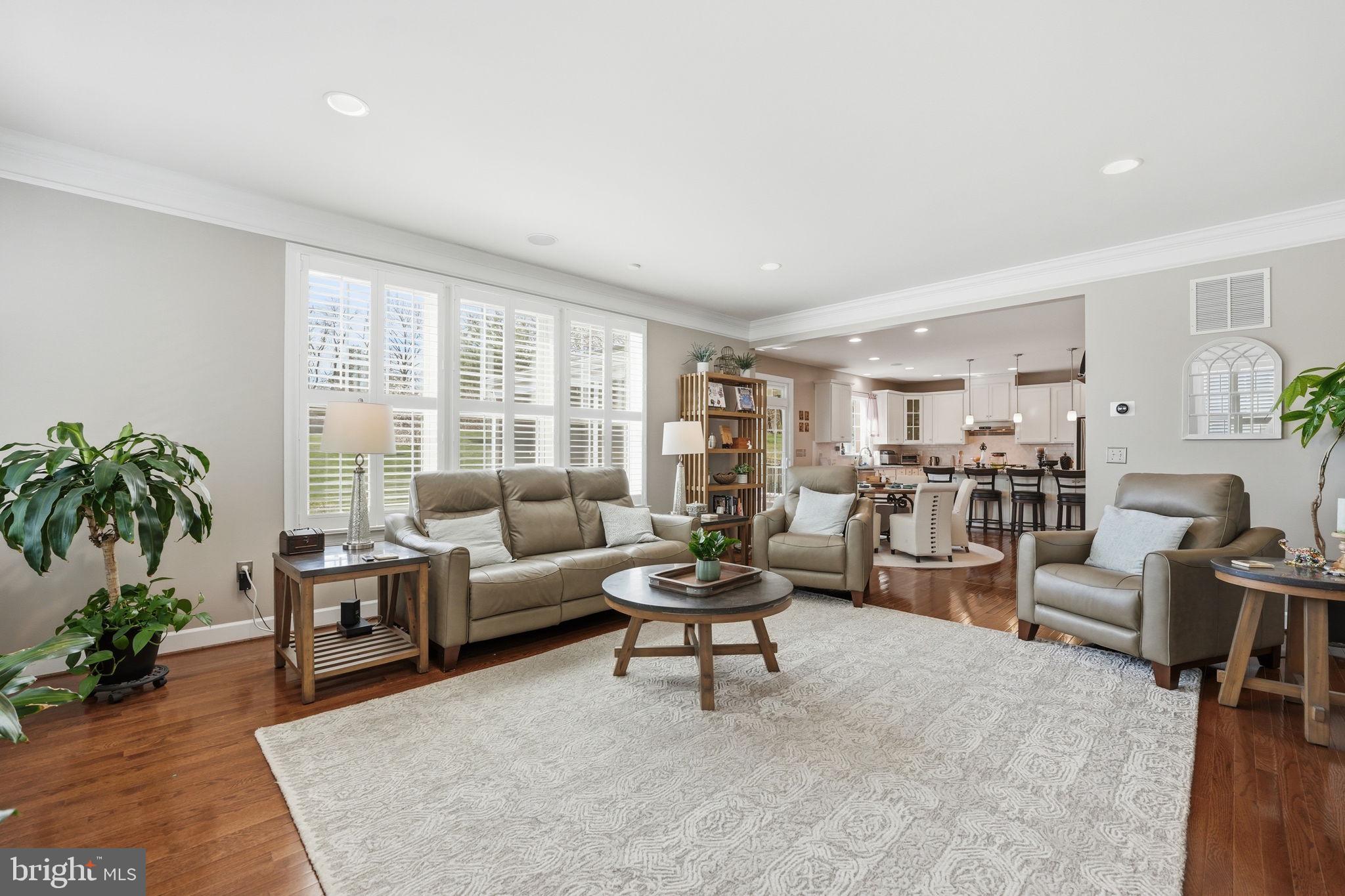 WOODLAND FARMS - Residential