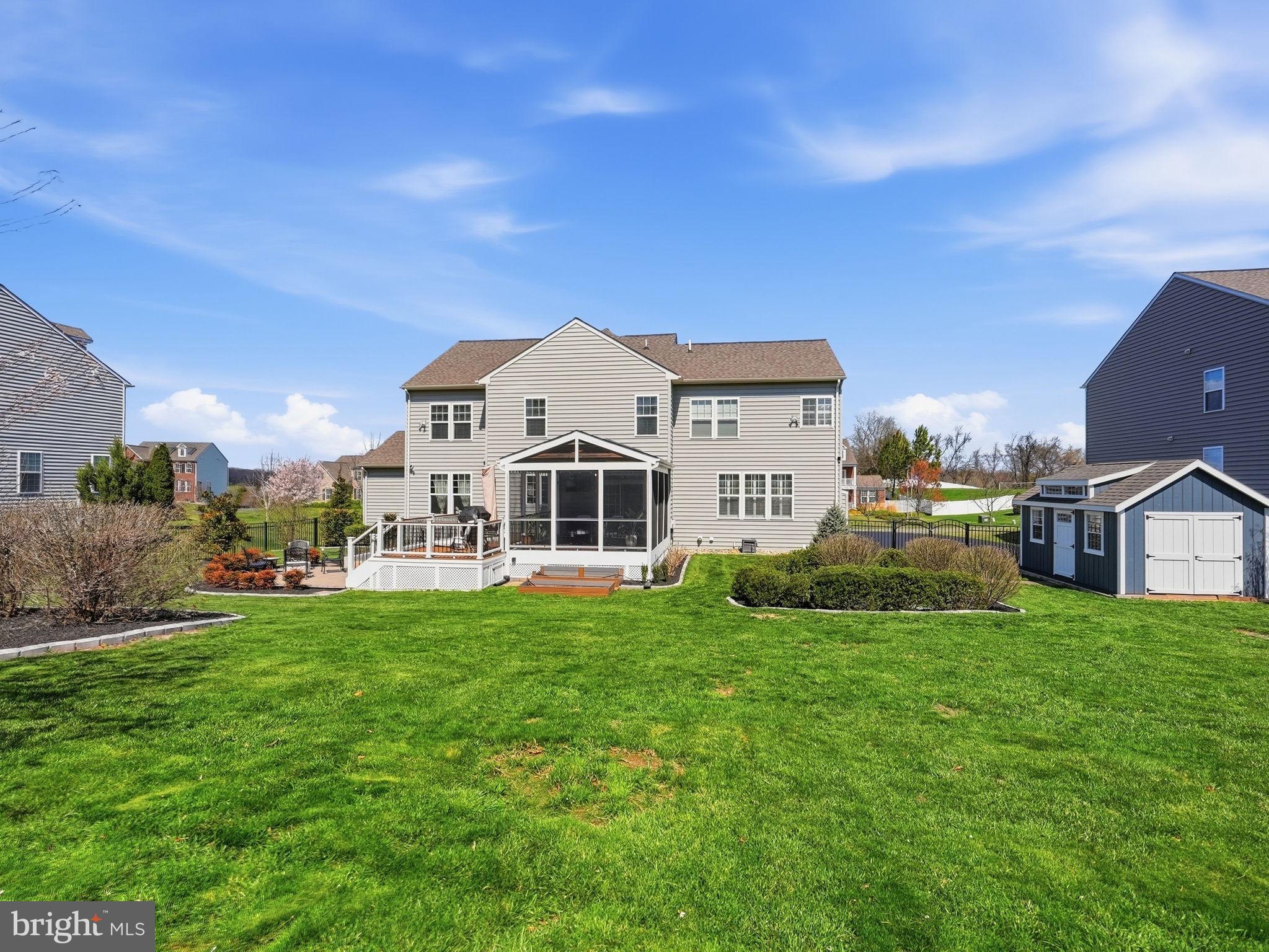 WOODLAND FARMS - Residential