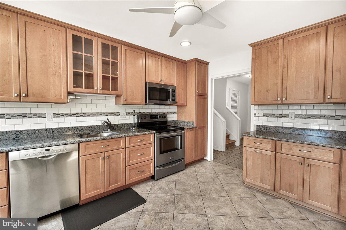 FOX CHAPEL - Residential