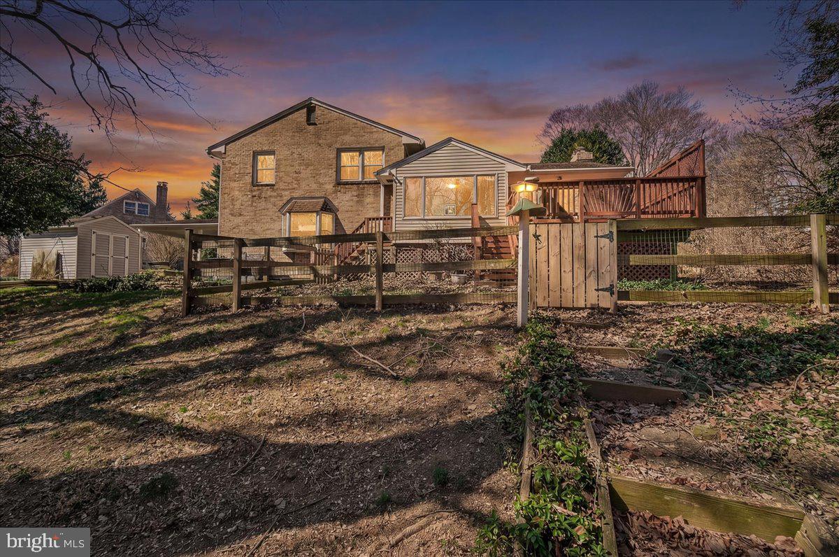 FOX CHAPEL - Residential