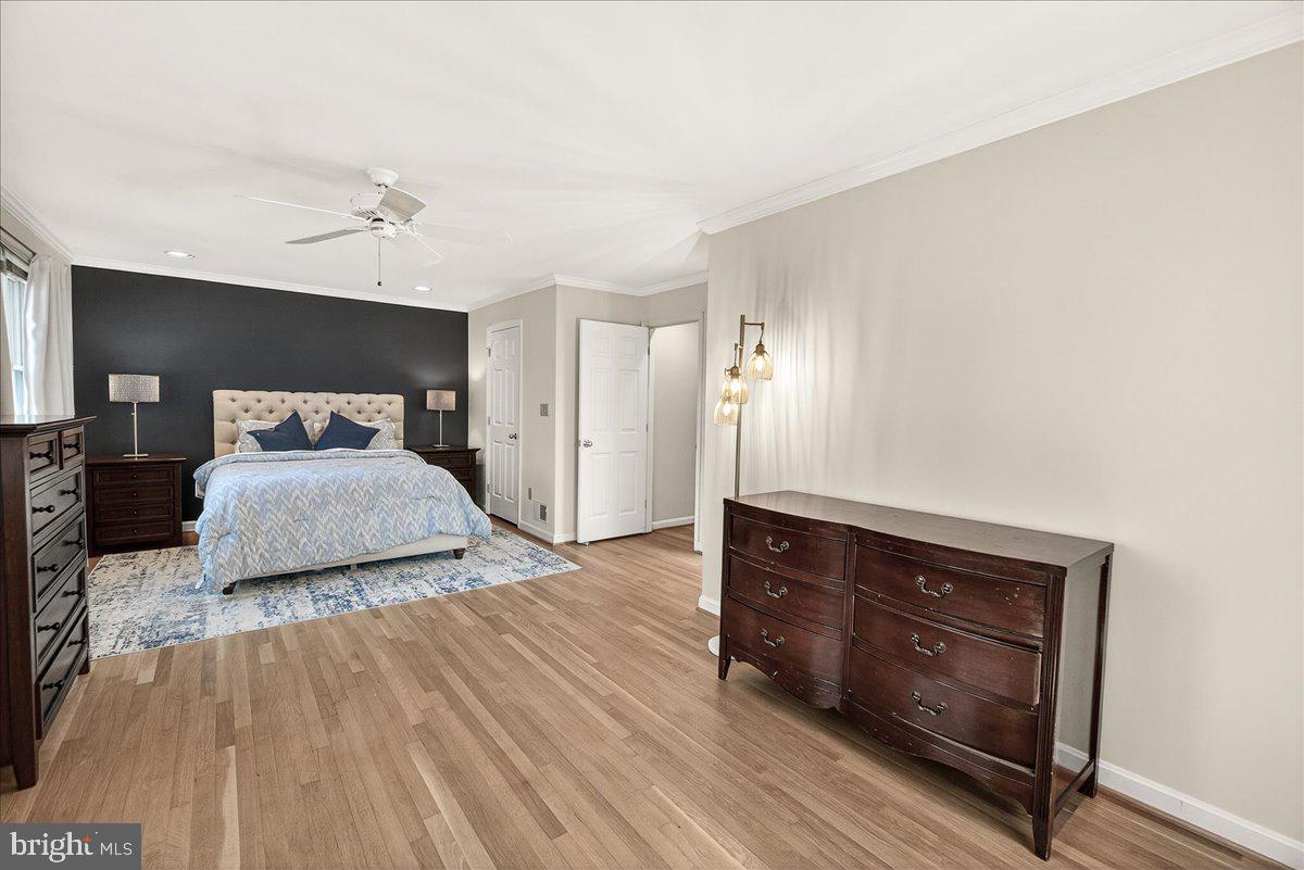 FOX CHAPEL - Residential